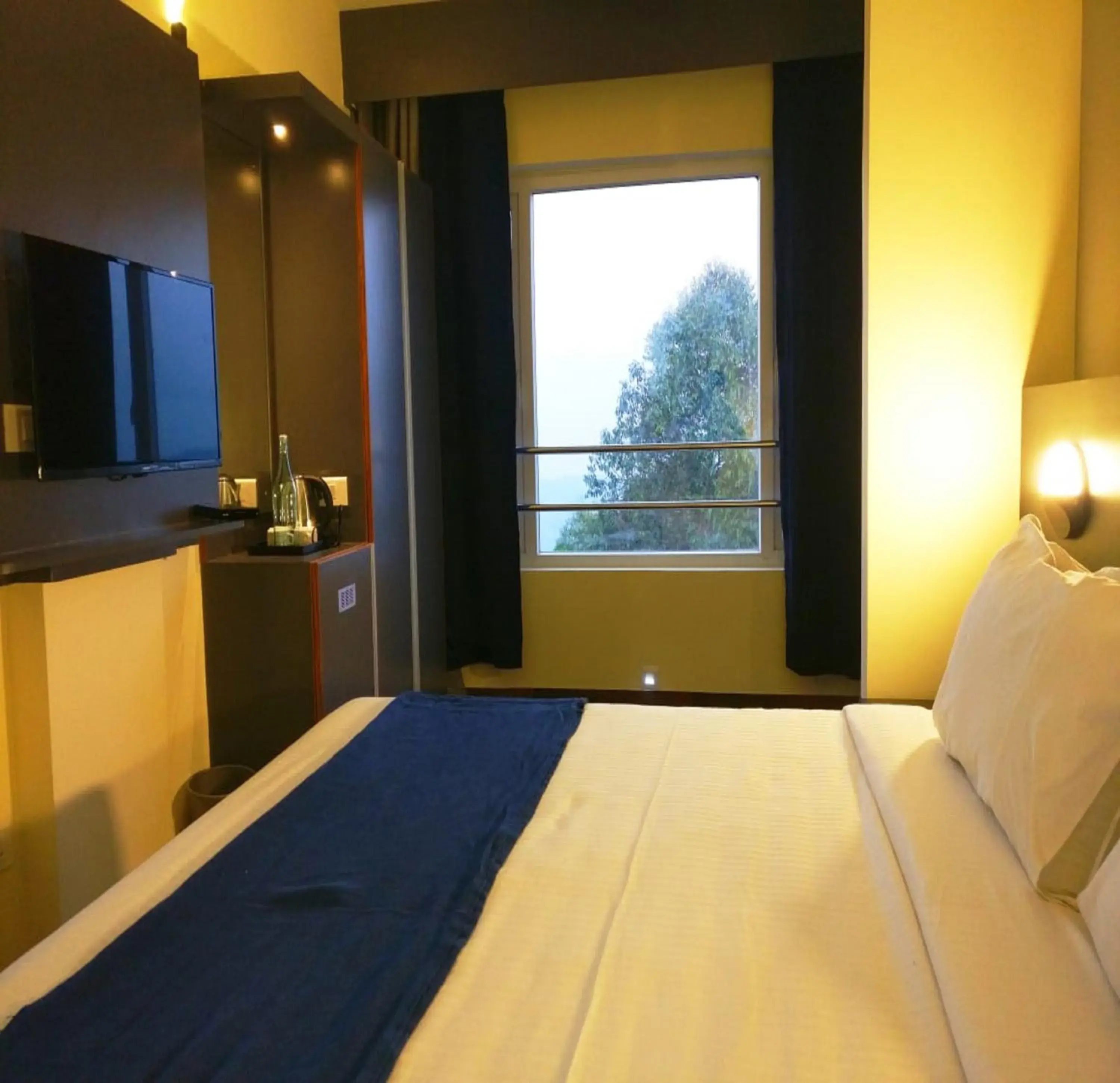 Deluxe Room in Mist View Deluxe Room in Mist View