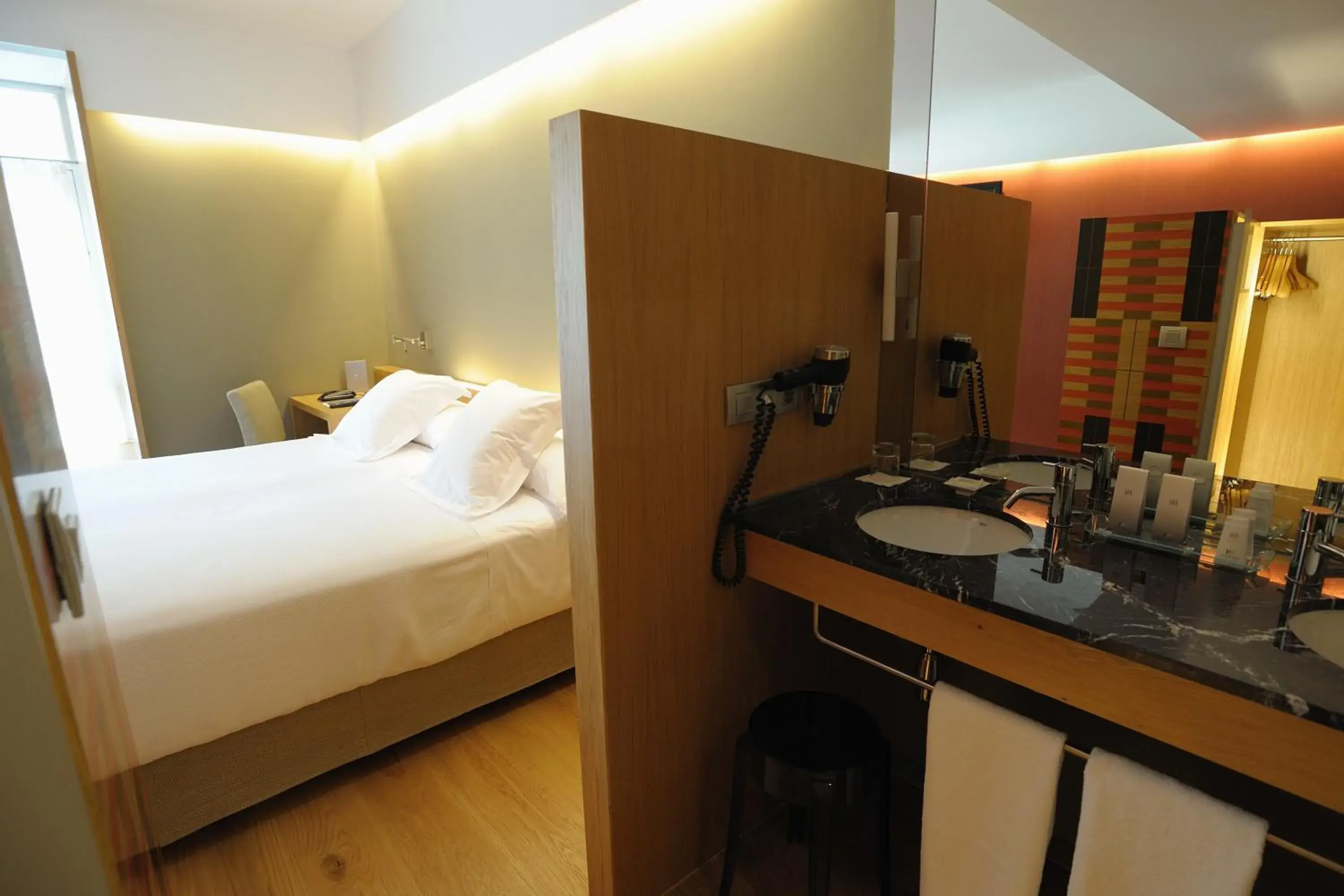 Double or Twin Room in Hotel Continental Balneario de Panticosa Double or Twin Room in Hotel Continental Balneario de Panticosa