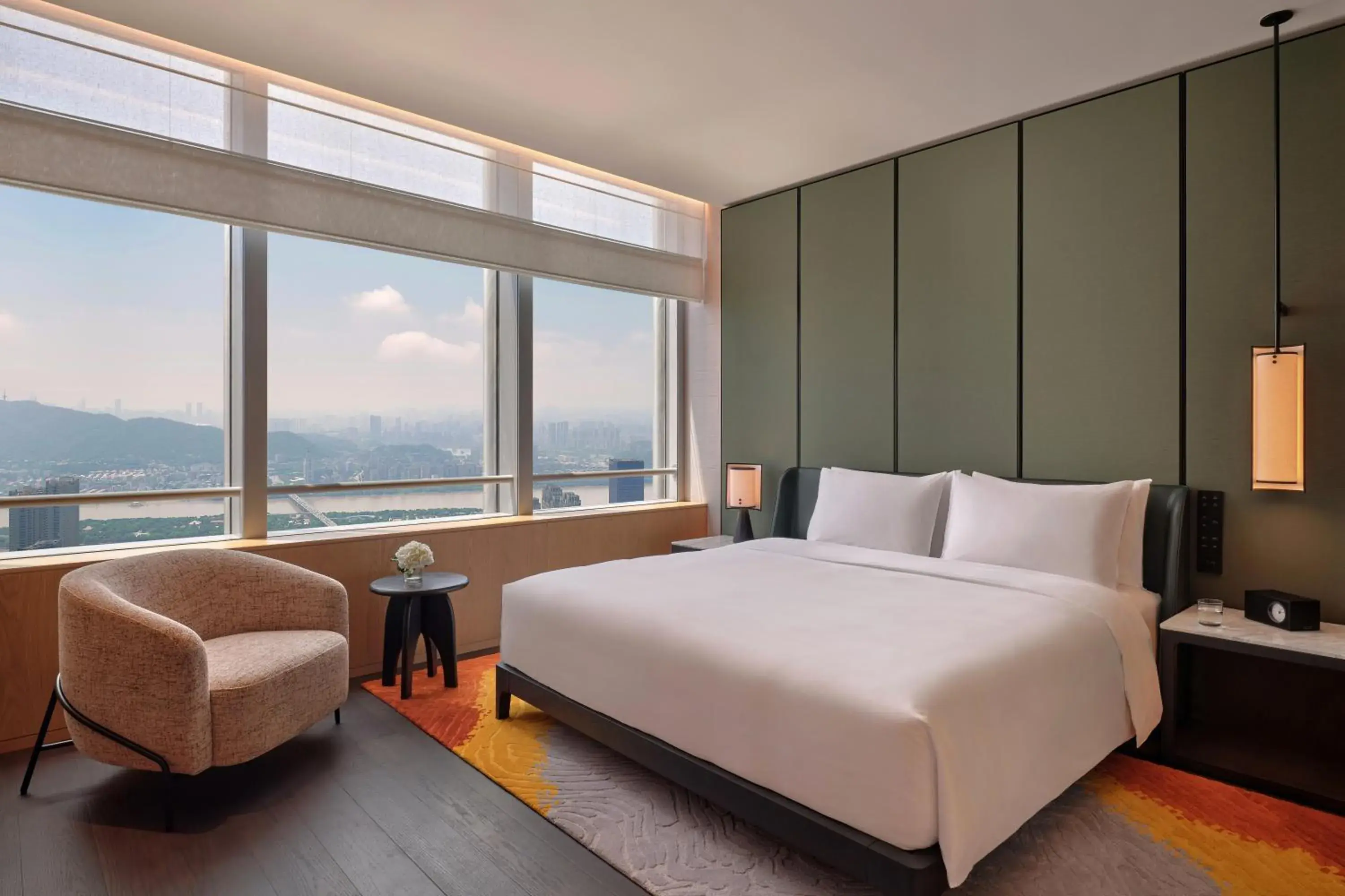 Deluxe Park Suite with River View in Park Hyatt Changsha Deluxe Park Suite with River View in Park Hyatt Changsha