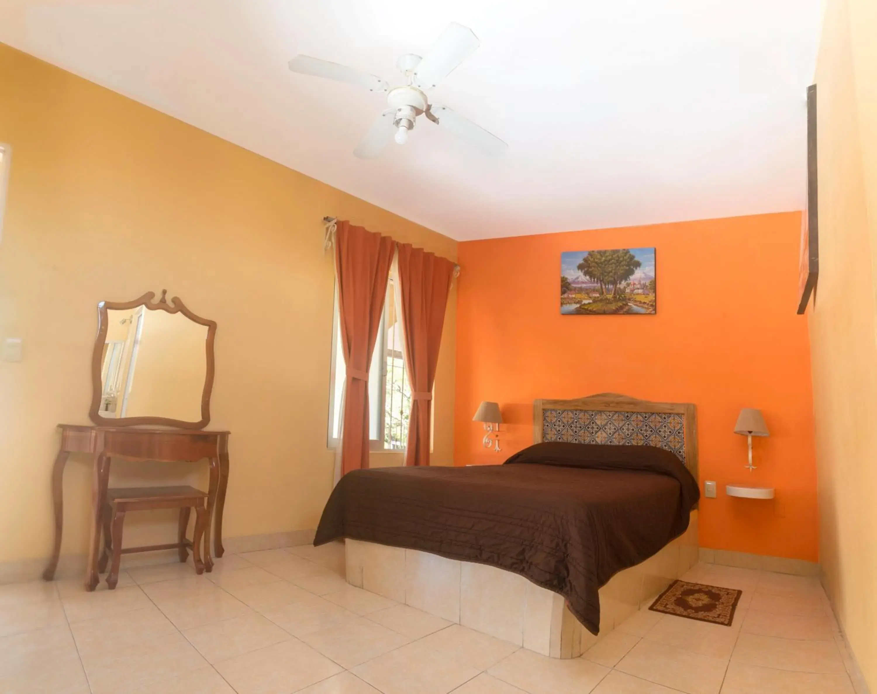 Budget Double Room in Hotel del Rio Budget Double Room in Hotel del Rio