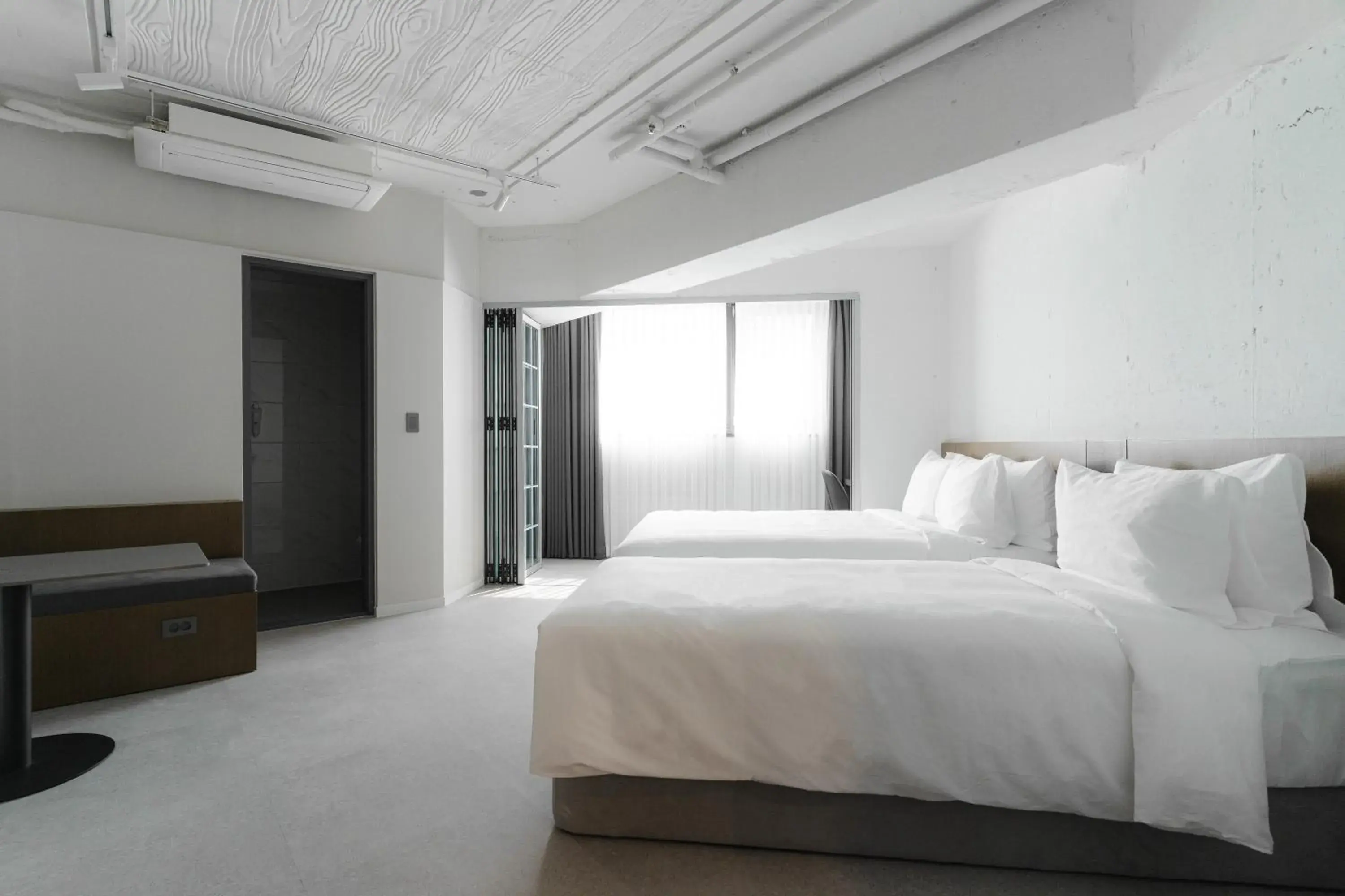 Premier Twin Room in Homes Stay G-Valley Gasan Premier Twin Room in Homes Stay G-Valley Gasan