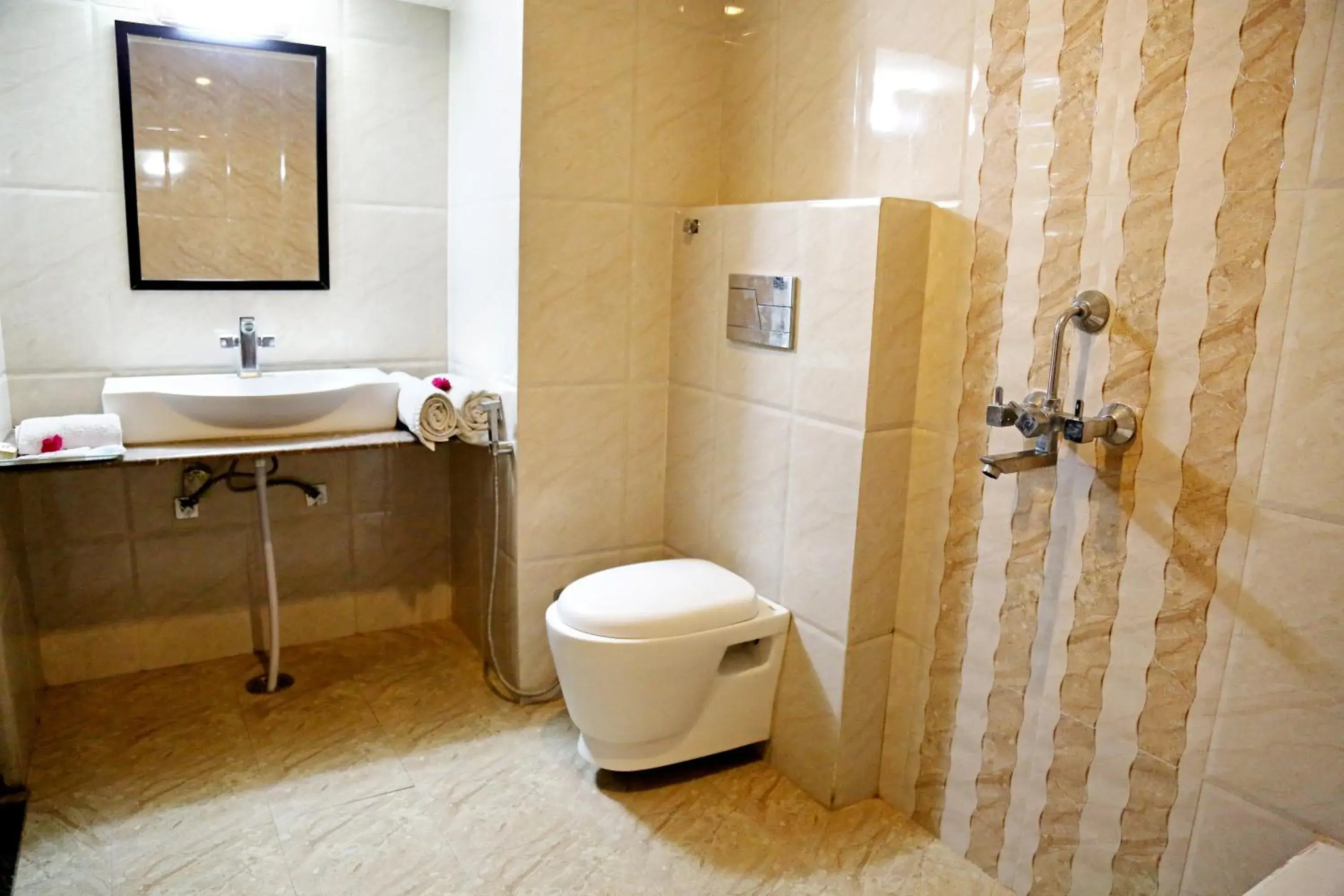 Deluxe Non AC Room in Narayans Leela Inn Deluxe Non AC Room in Narayans Leela Inn