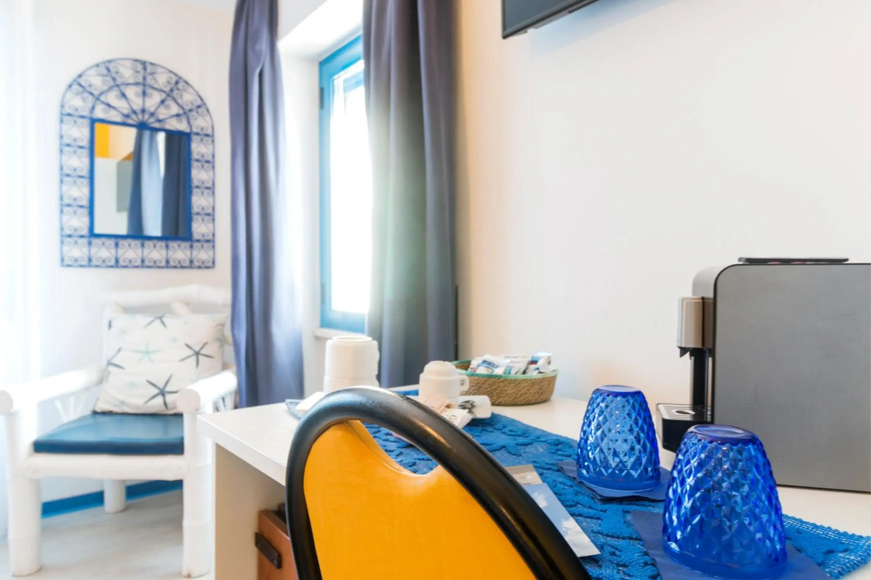 Double Room with Balcony and Sea View in La Favorita Hotel Double Room with Balcony and Sea View in La Favorita Hotel