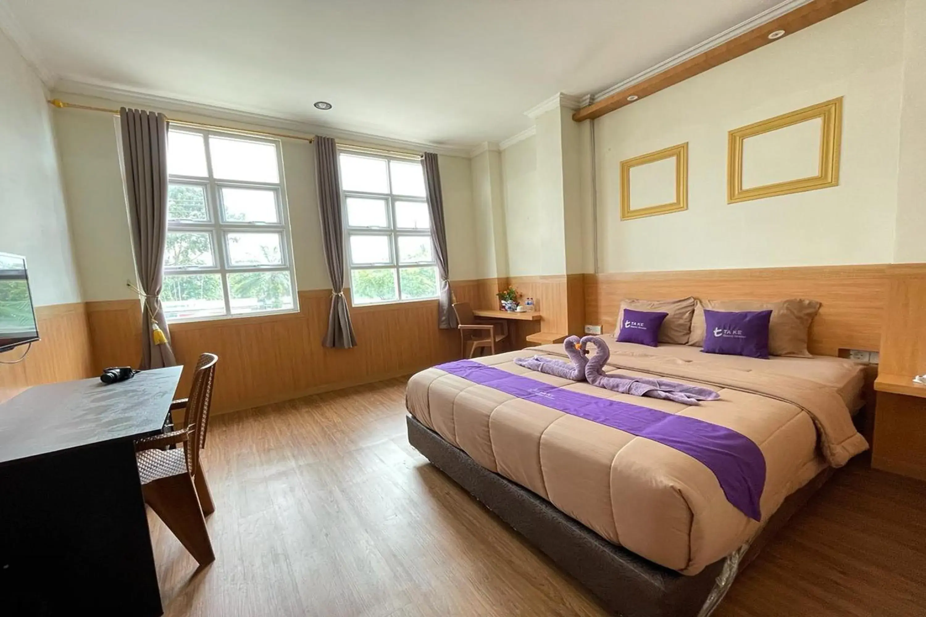 Deluxe Double Room in Take Guesthouse 1 Deluxe Double Room in Take Guesthouse 1