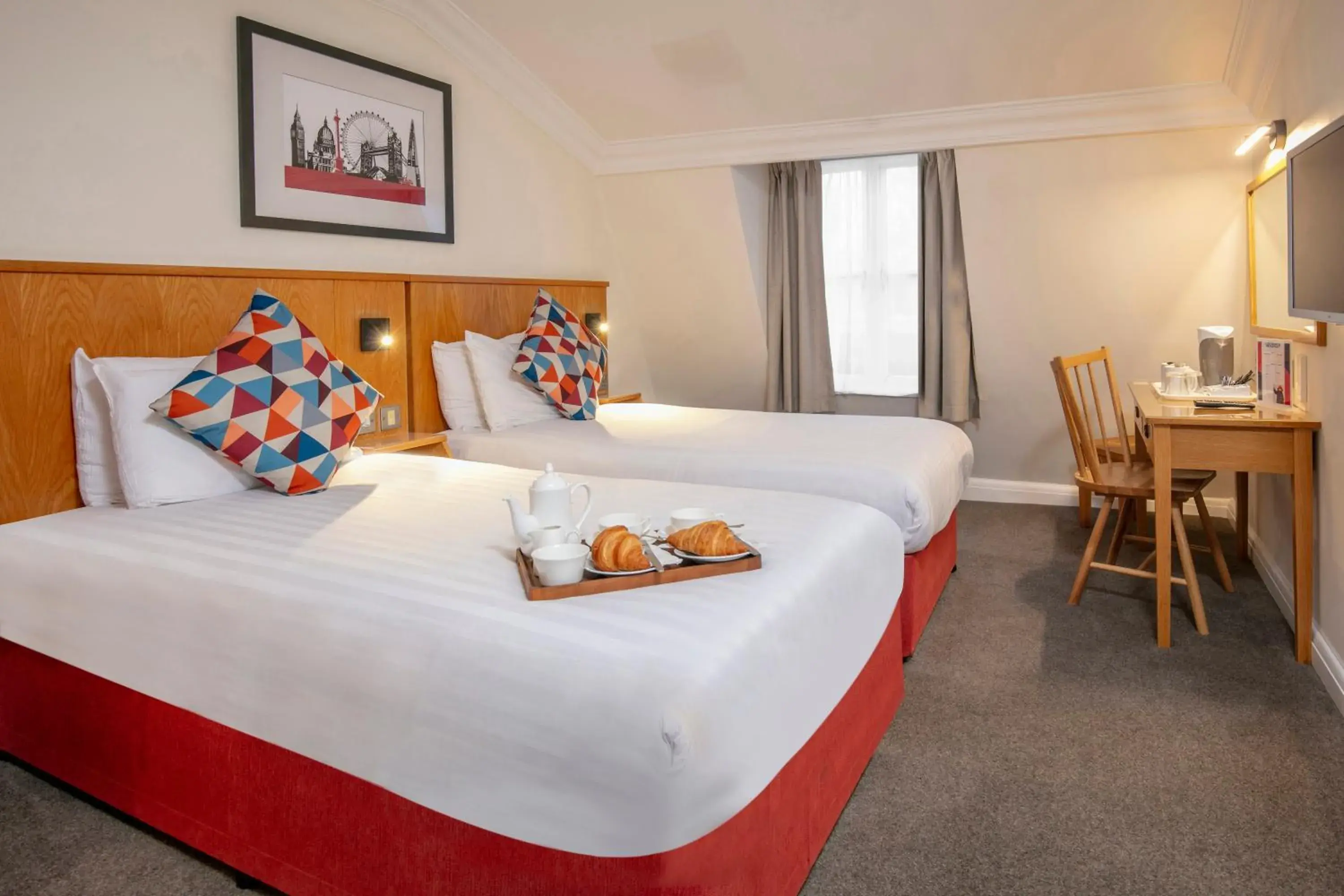 Standard Twin Loft Room in Queensway Hotel, Sure Hotel Collection by Best Western Standard Twin Loft Room in Queensway Hotel, Sure Hotel Collection by Best Western