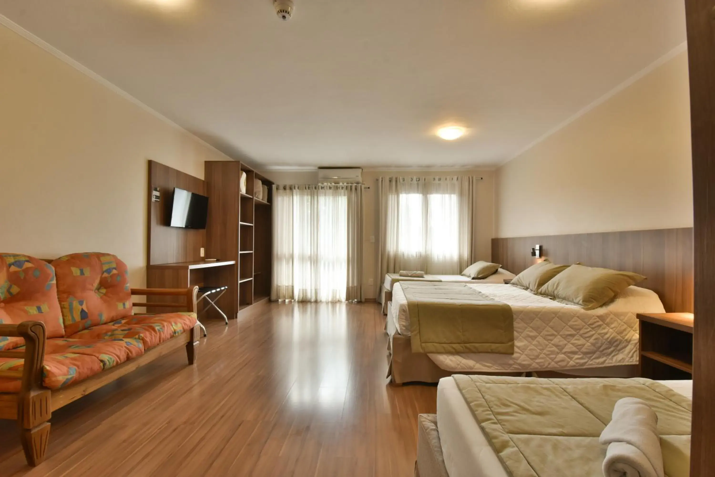 Quadruple Room in Pousada Stillo Gramado Quadruple Room in Pousada Stillo Gramado