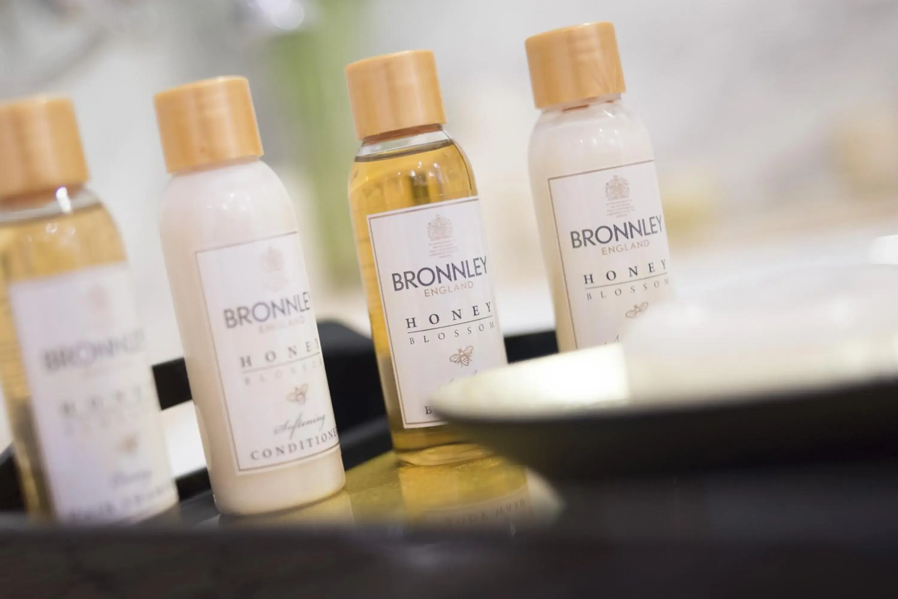 Double Room with Lake View in Apricot Hotel Double Room with Lake View in Apricot Hotel