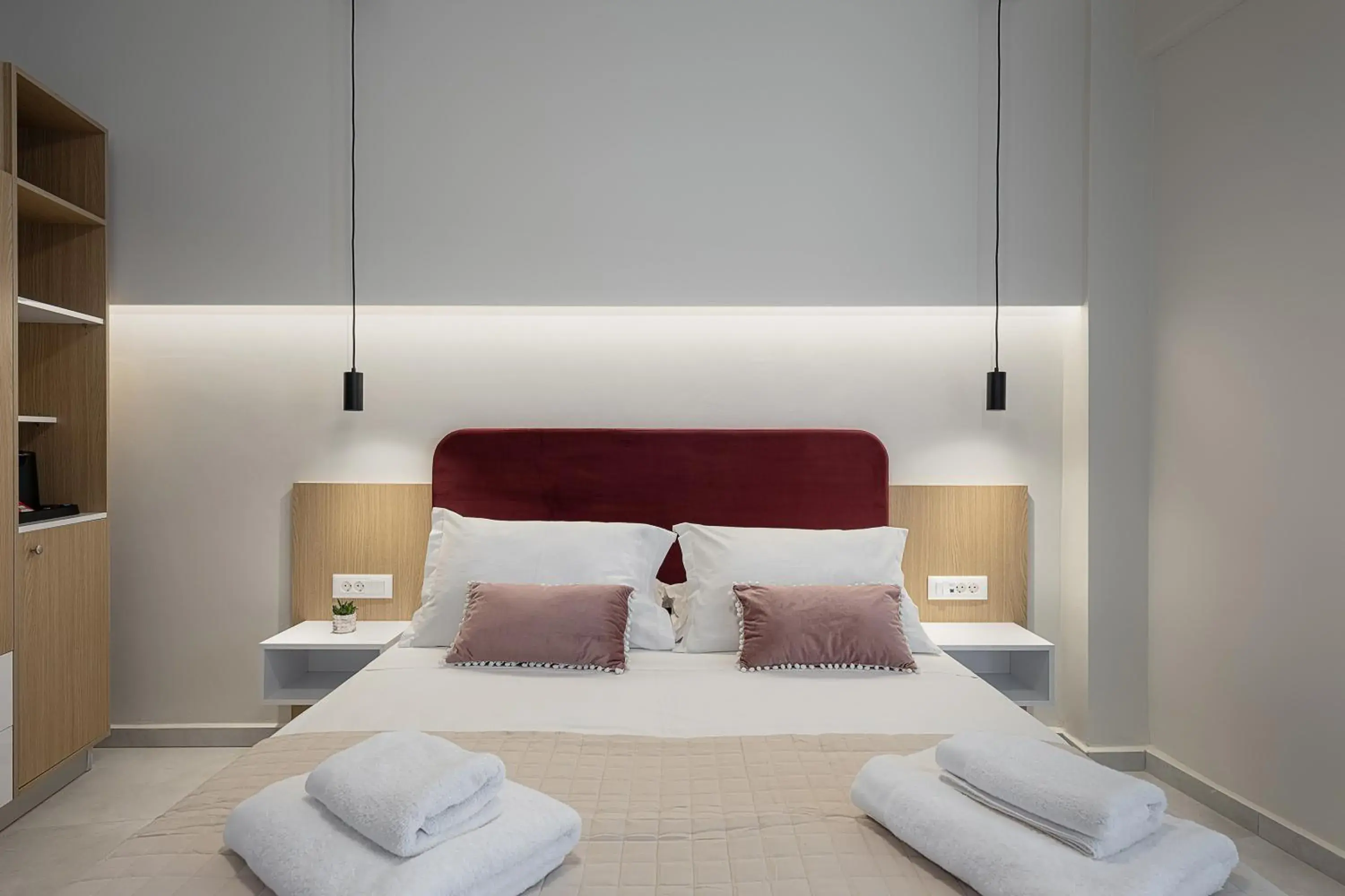 Double Room with Balcony in Miss Marrone City Hotel Double Room with Balcony in Miss Marrone City Hotel