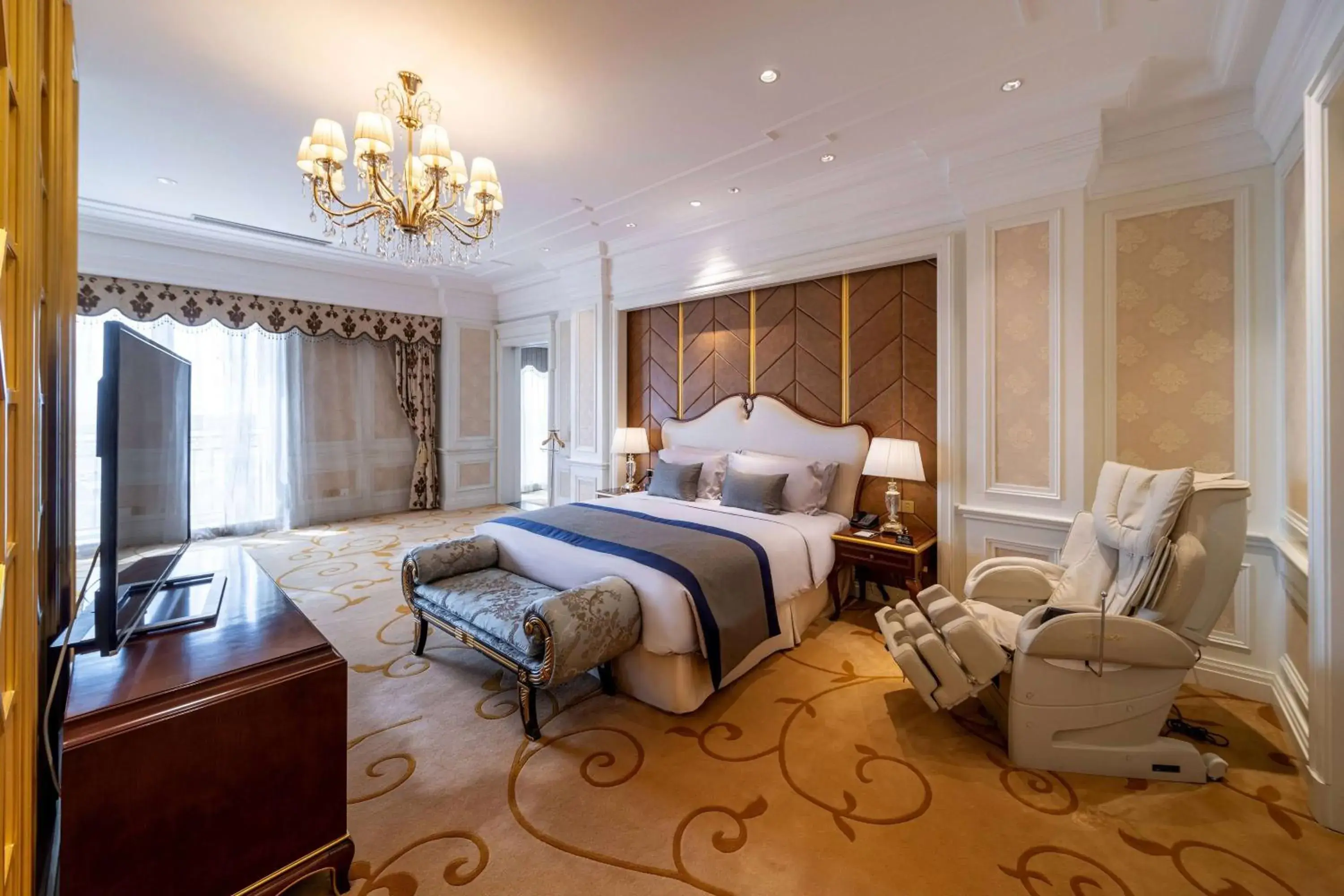 Presidential Suite - Non-Smoking in Howard Johnson Junhe Hot Springs Resort Beijing北京君和豪生温泉酒店 Presidential Suite - Non-Smoking in Howard Johnson Junhe Hot Springs Resort Beijing北京君和豪生温泉酒店