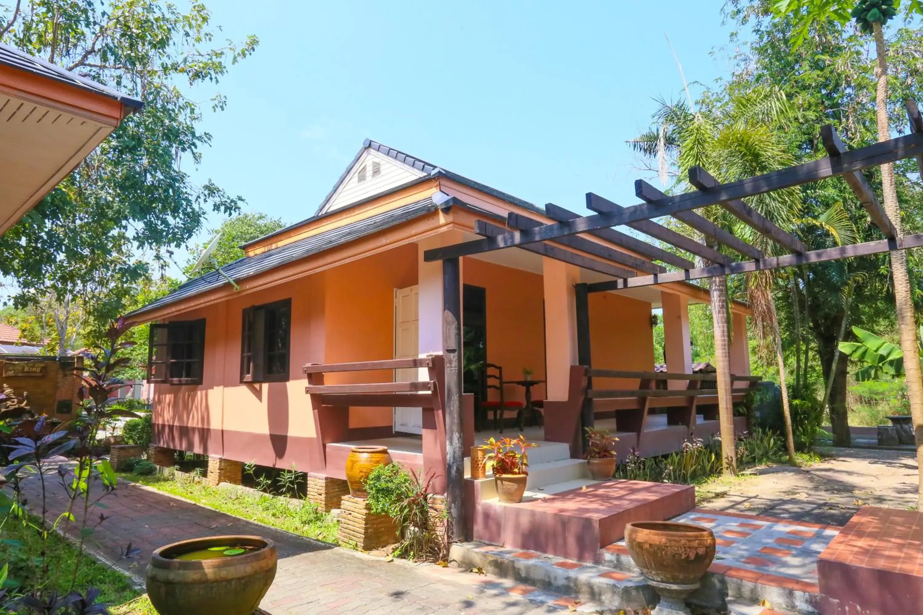 Two-Bedroom House in Phalaburi resort by dreamhouse Two-Bedroom House in Phalaburi resort by dreamhouse