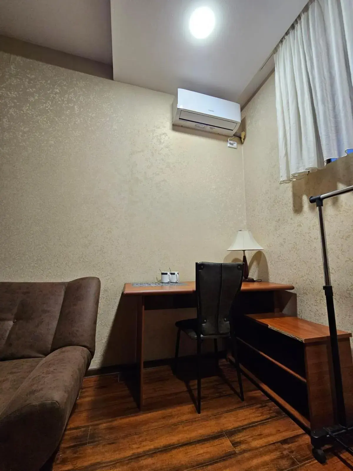 Deluxe Twin Room - single occupancy in Aeetes Palace Deluxe Twin Room - single occupancy in Aeetes Palace