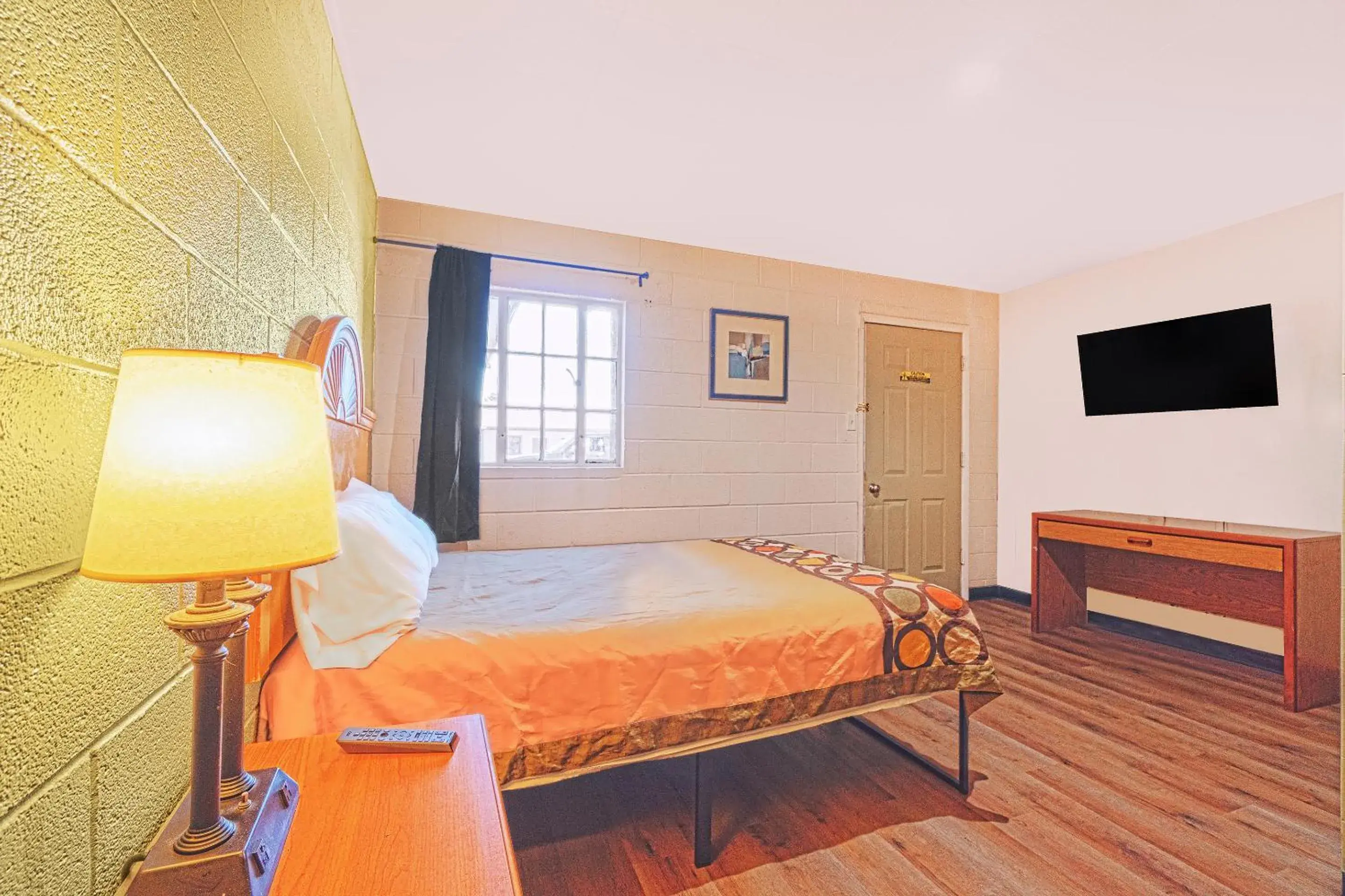 1 Bedroom Apartment with Kitchen in The Inn By OYO El Dorado Lake 1 Bedroom Apartment with Kitchen in The Inn By OYO El Dorado Lake