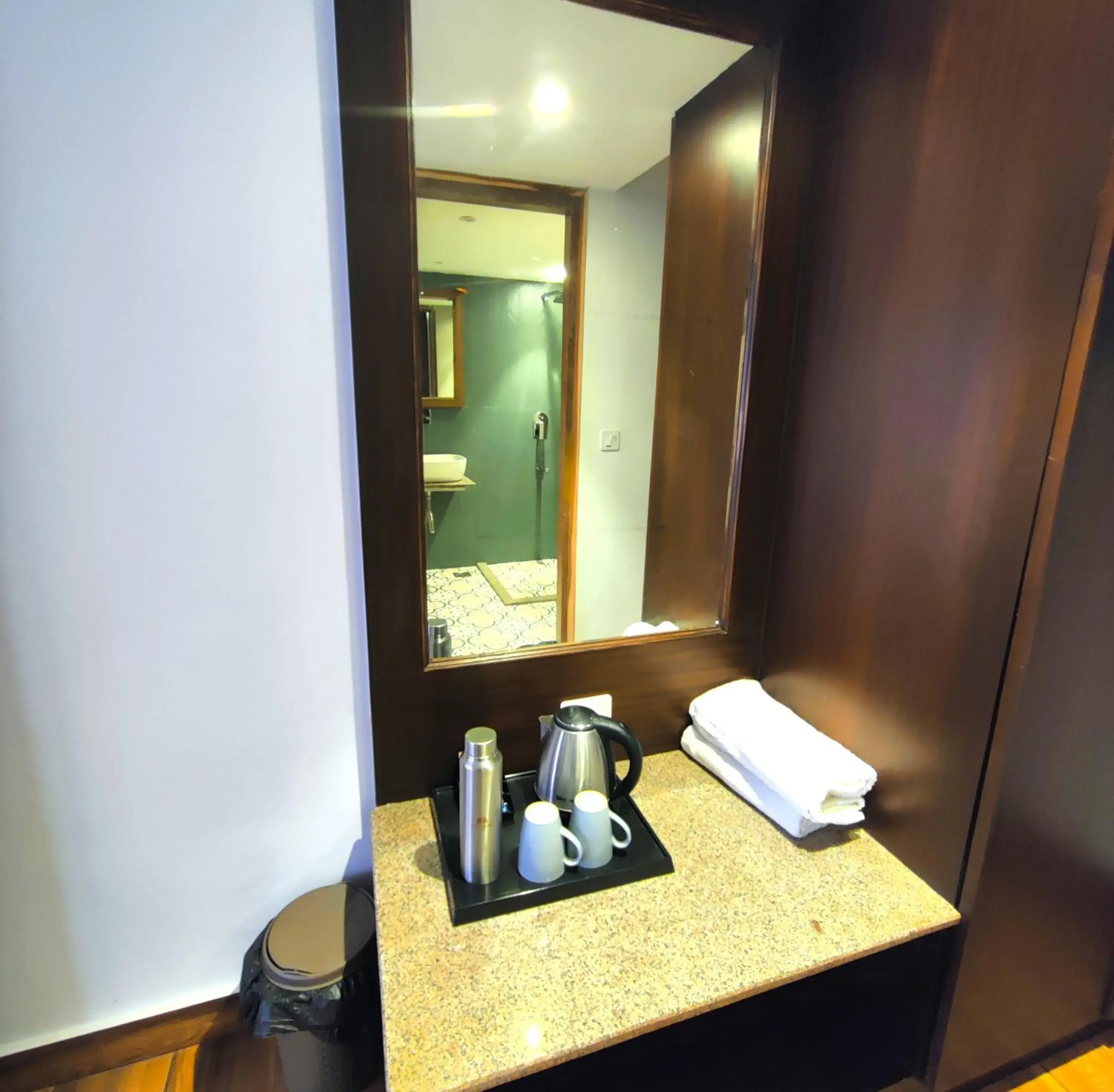 Deluxe Room in Sangam by Stotrak, Jhula Ghar Mussoorie Deluxe Room in Sangam by Stotrak, Jhula Ghar Mussoorie