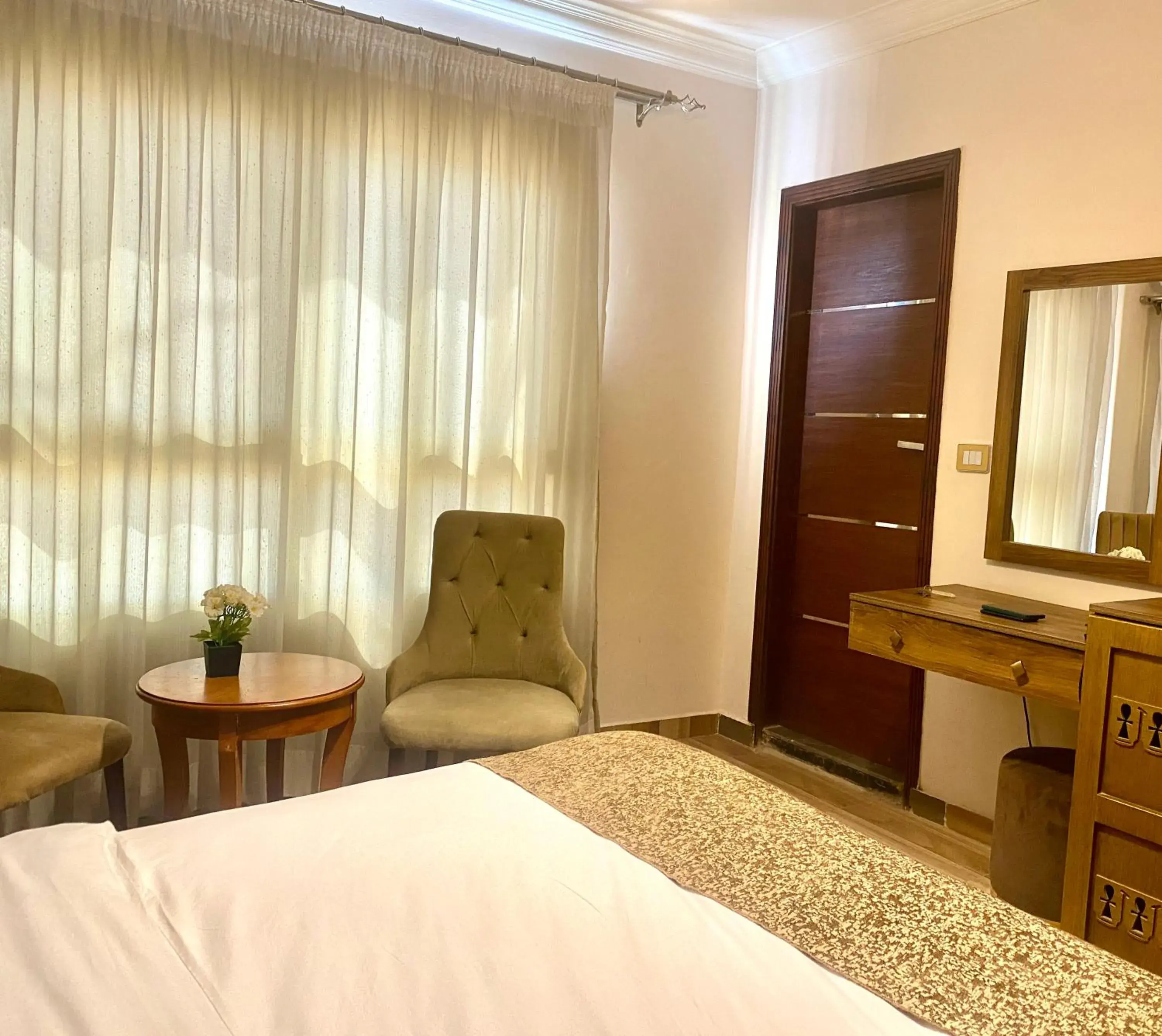 Deluxe Double Room in New Museum, Pyramids inn Deluxe Double Room in New Museum, Pyramids inn