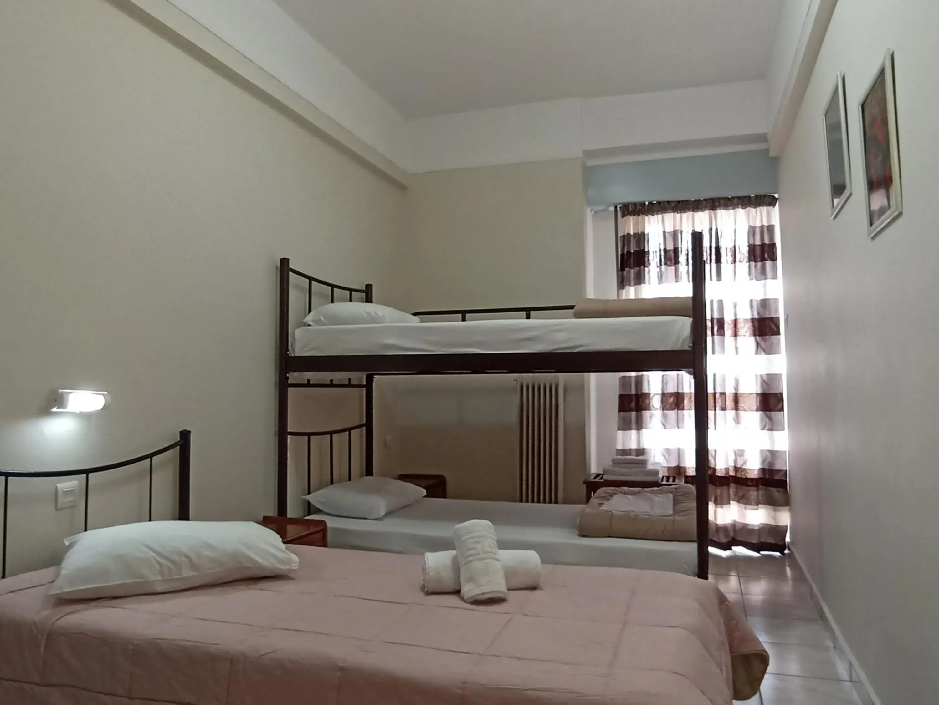 Quadruple Room with Bathroom in Elite Hotel Quadruple Room with Bathroom in Elite Hotel