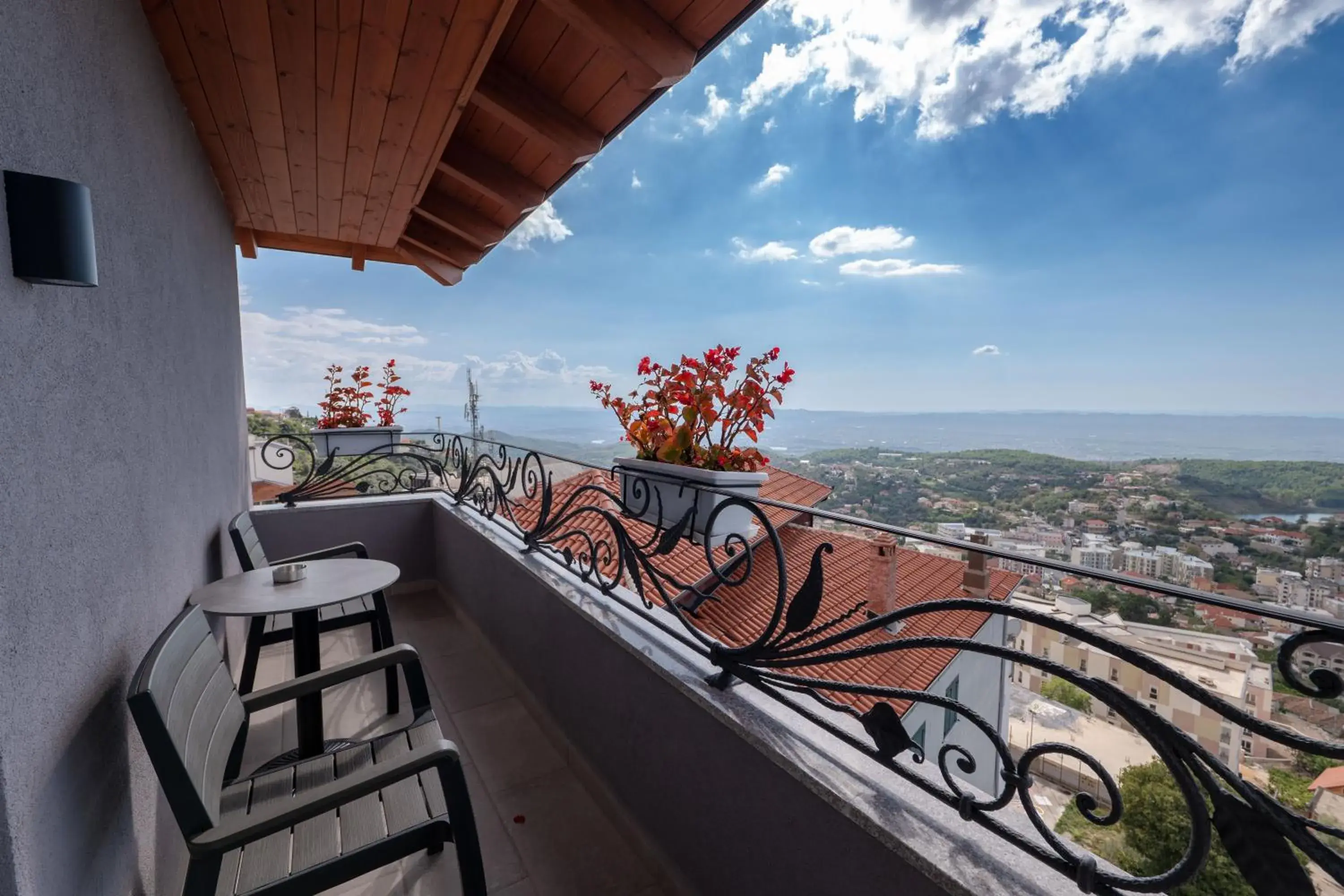 Standard Suite in Hotel Dior Standard Suite in Hotel Dior