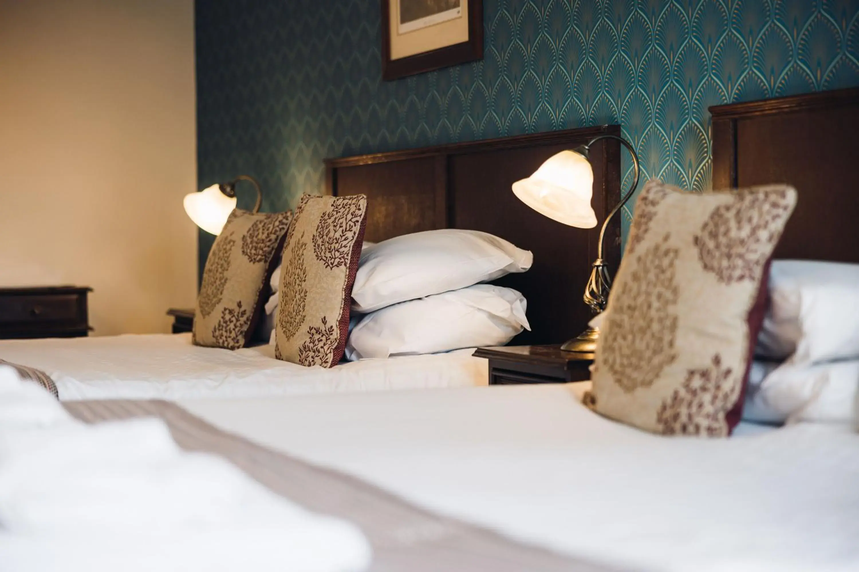 Family Room (3 Adults) in White Lion Royal Hotel Family Room (3 Adults) in White Lion Royal Hotel