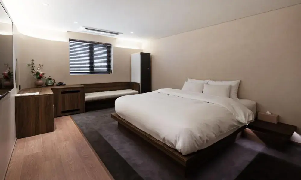 Deluxe King Room in Jamsil Orosie Tourist Hotel Deluxe King Room in Jamsil Orosie Tourist Hotel