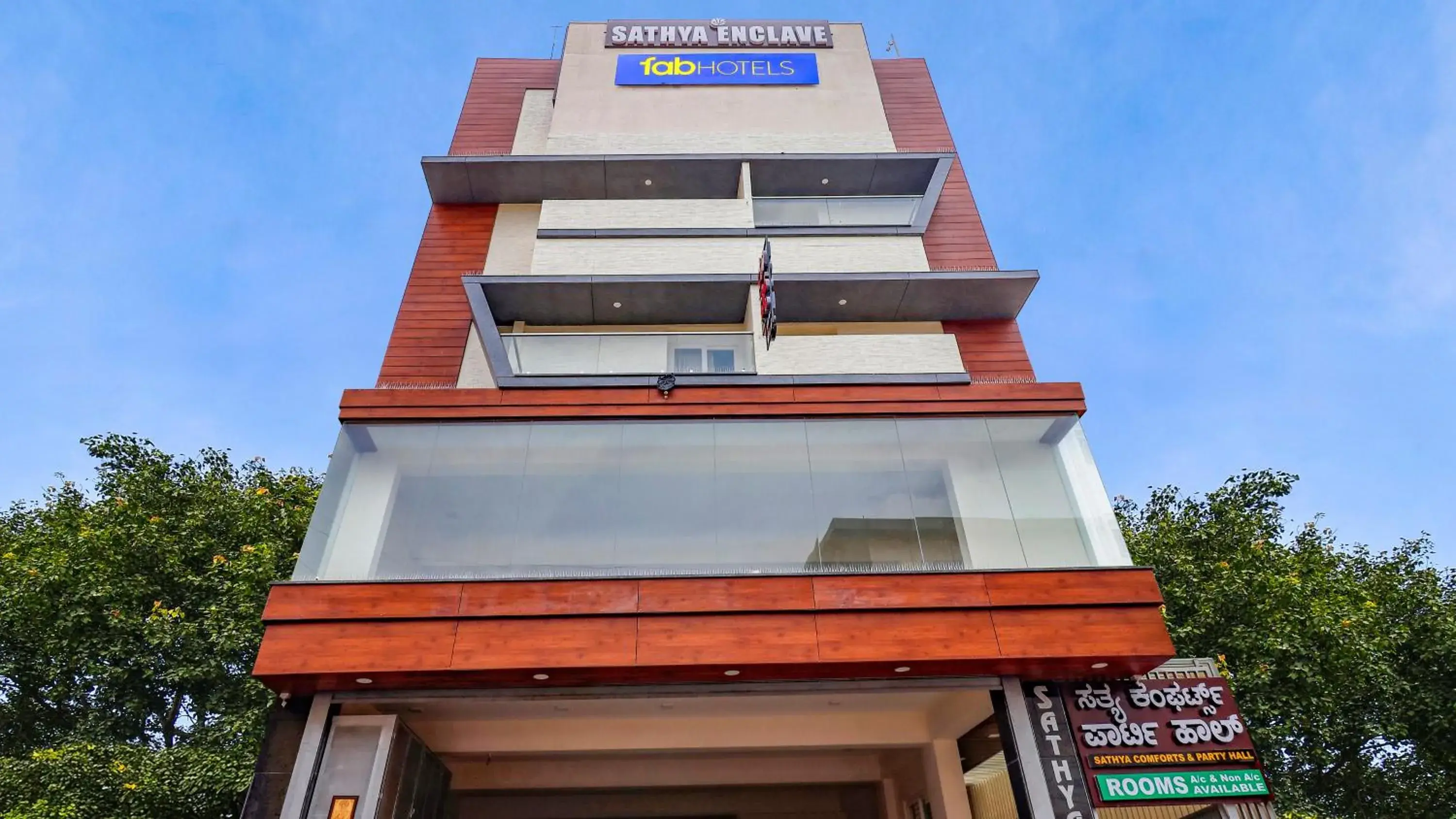 FabHotel Sathya Comforts - Nr Commercial Street FabHotel Sathya Comforts - Nr Commercial Street