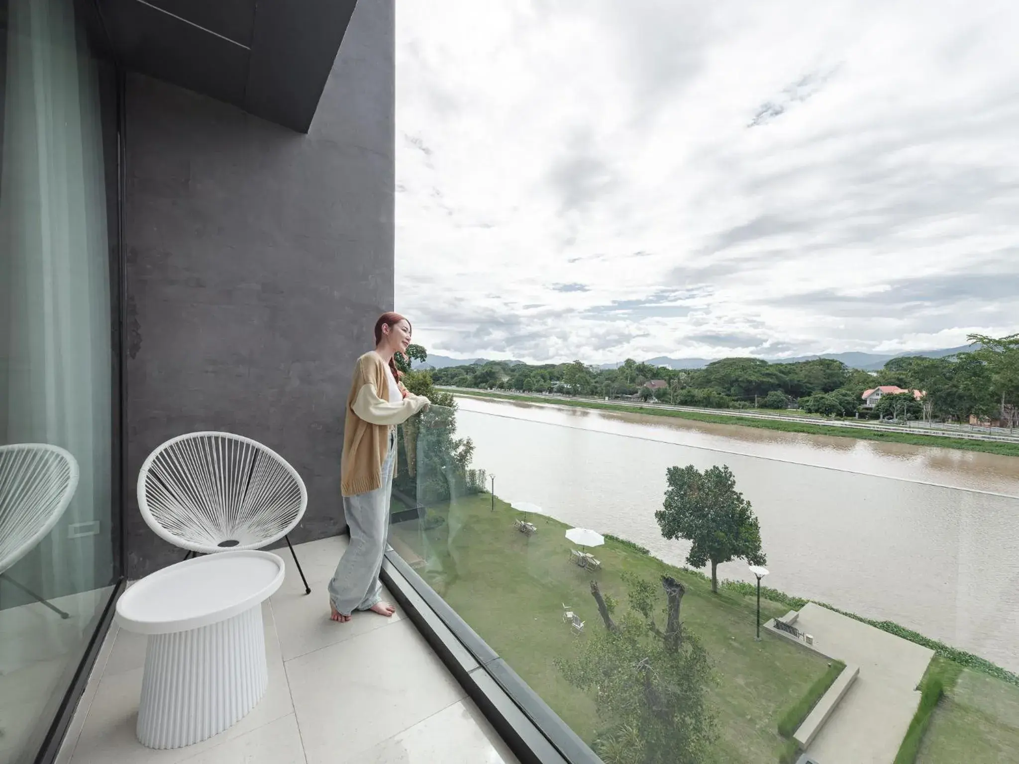 Deluxe Double or Twin Room with River View in The Grandiose Hotel Chiang Rai เดอะแกรนด์ดิโอสเชียงราย Deluxe Double or Twin Room with River View in The Grandiose Hotel Chiang Rai เดอะแกรนด์ดิโอสเชียงราย