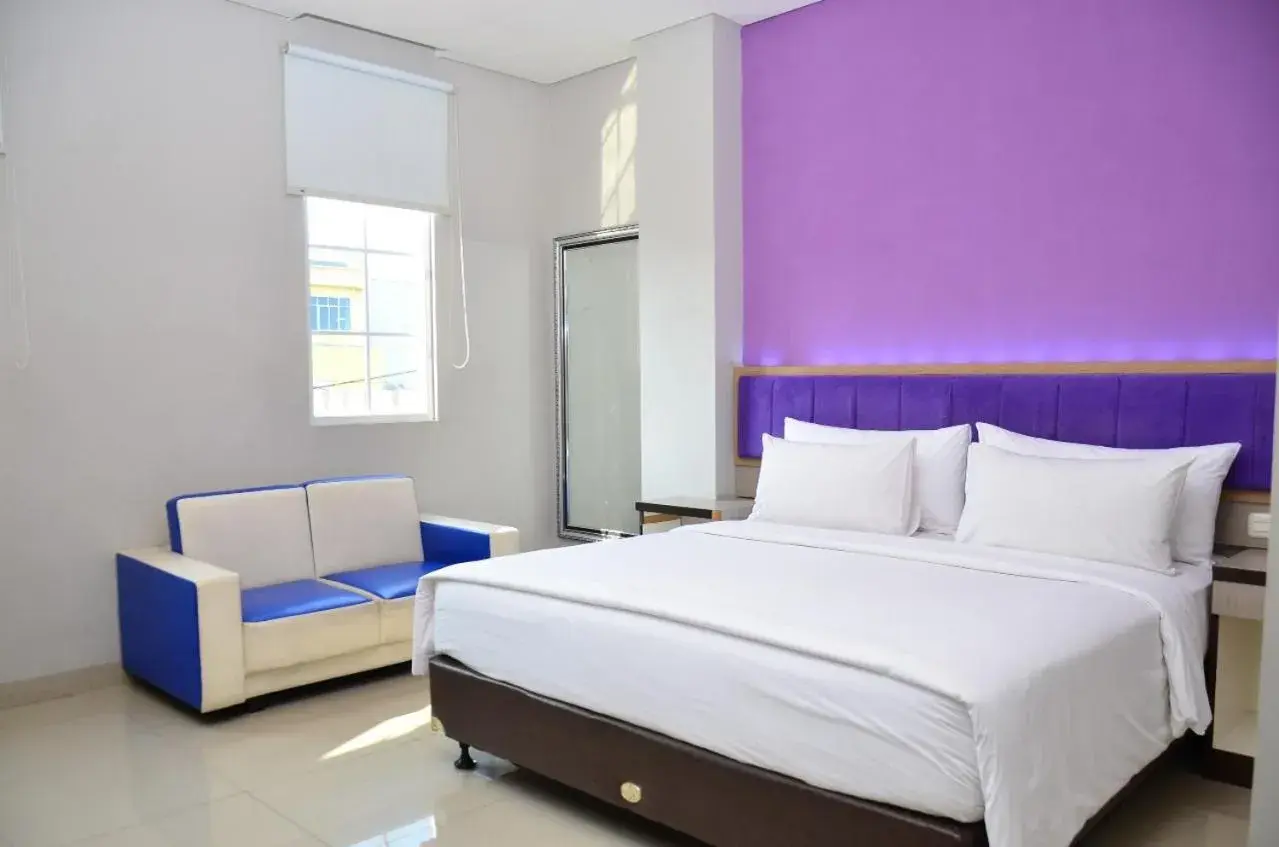 Deluxe Family Room in Alodia Powered by Archipelago Deluxe Family Room in Alodia Powered by Archipelago