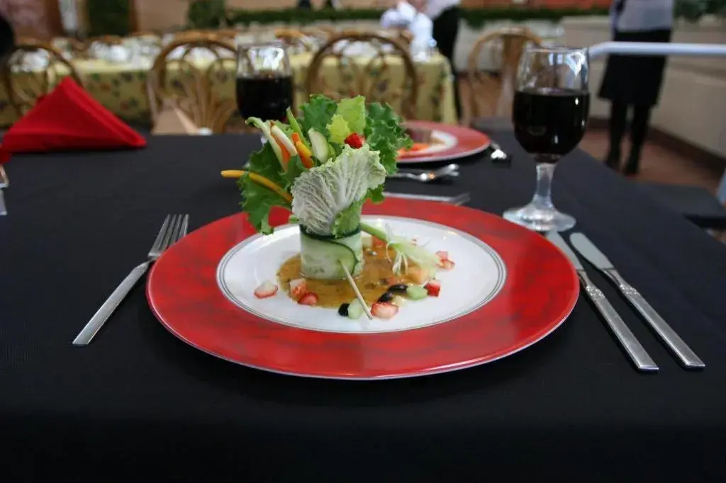 The Glenmore Inn & Convention Centre The Glenmore Inn & Convention Centre