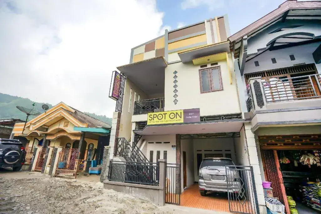 OYO 2327 Dome Hotel OYO 2327 Dome Hotel