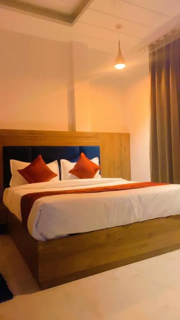 The Posh By Delight STAY The Posh By Delight STAY