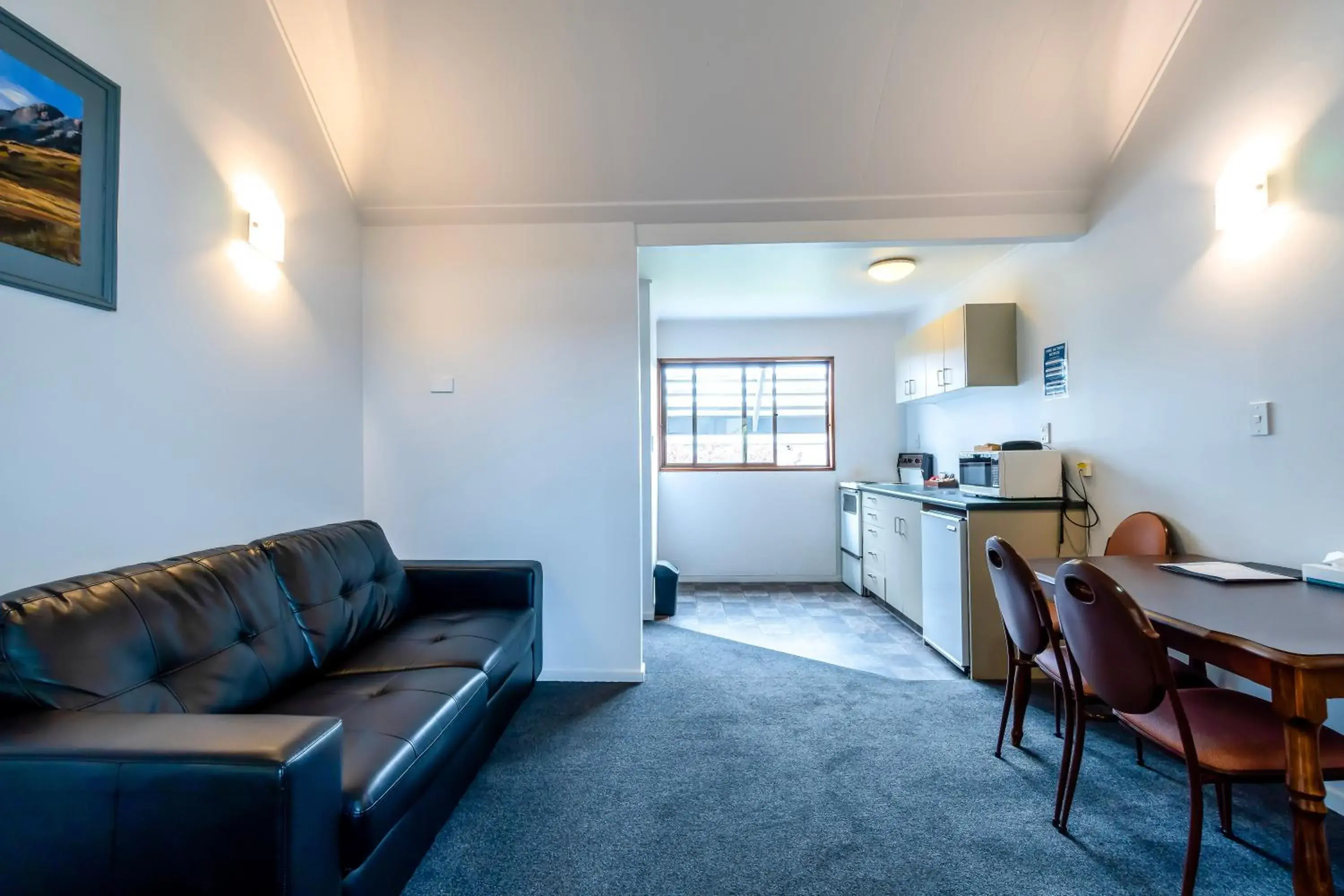 Two-Bedroom Unit in Centennial Court Hotel Two-Bedroom Unit in Centennial Court Hotel