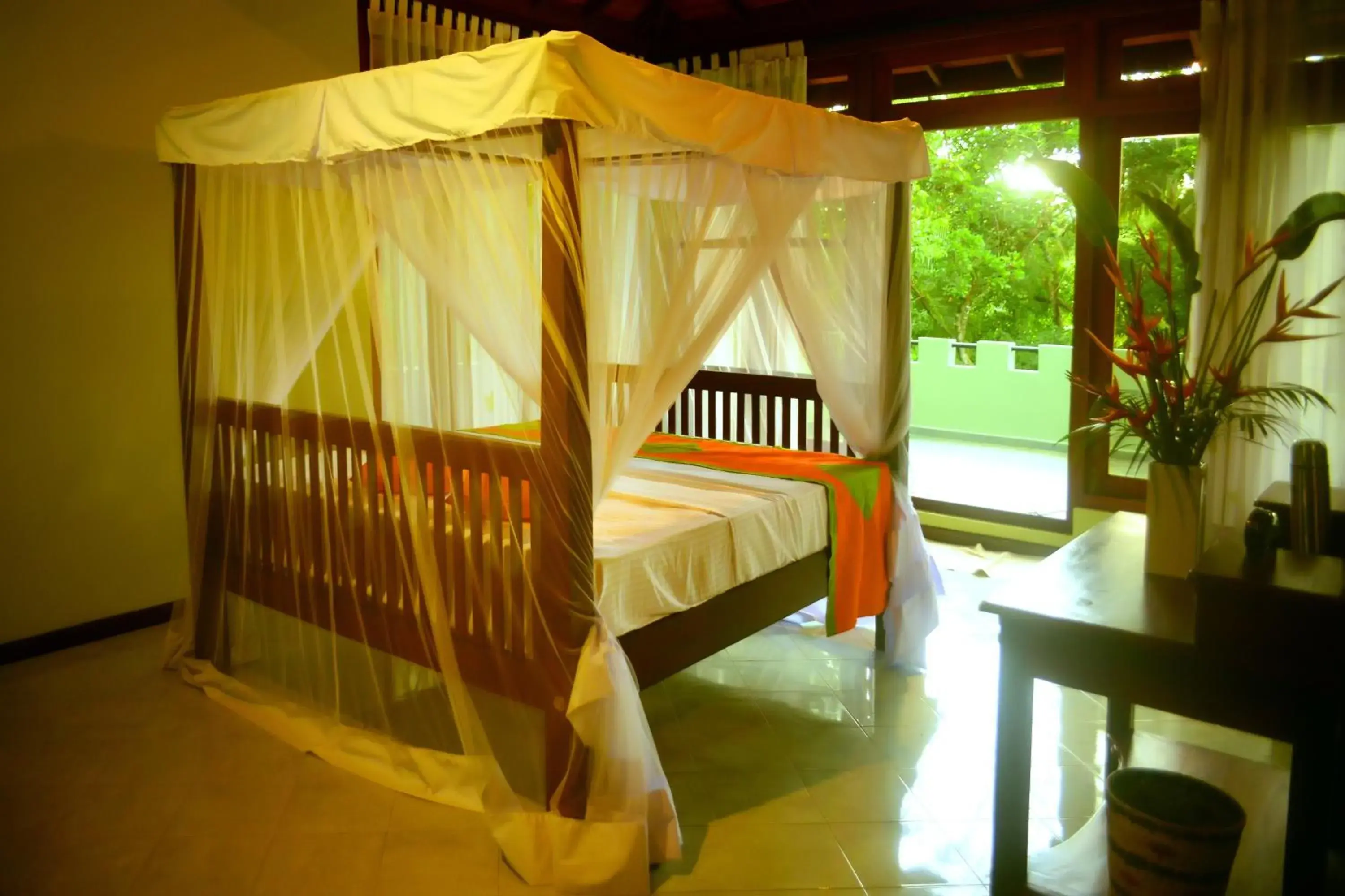 Standard Twin Room with Garden View in Tropical Retreat Standard Twin Room with Garden View in Tropical Retreat