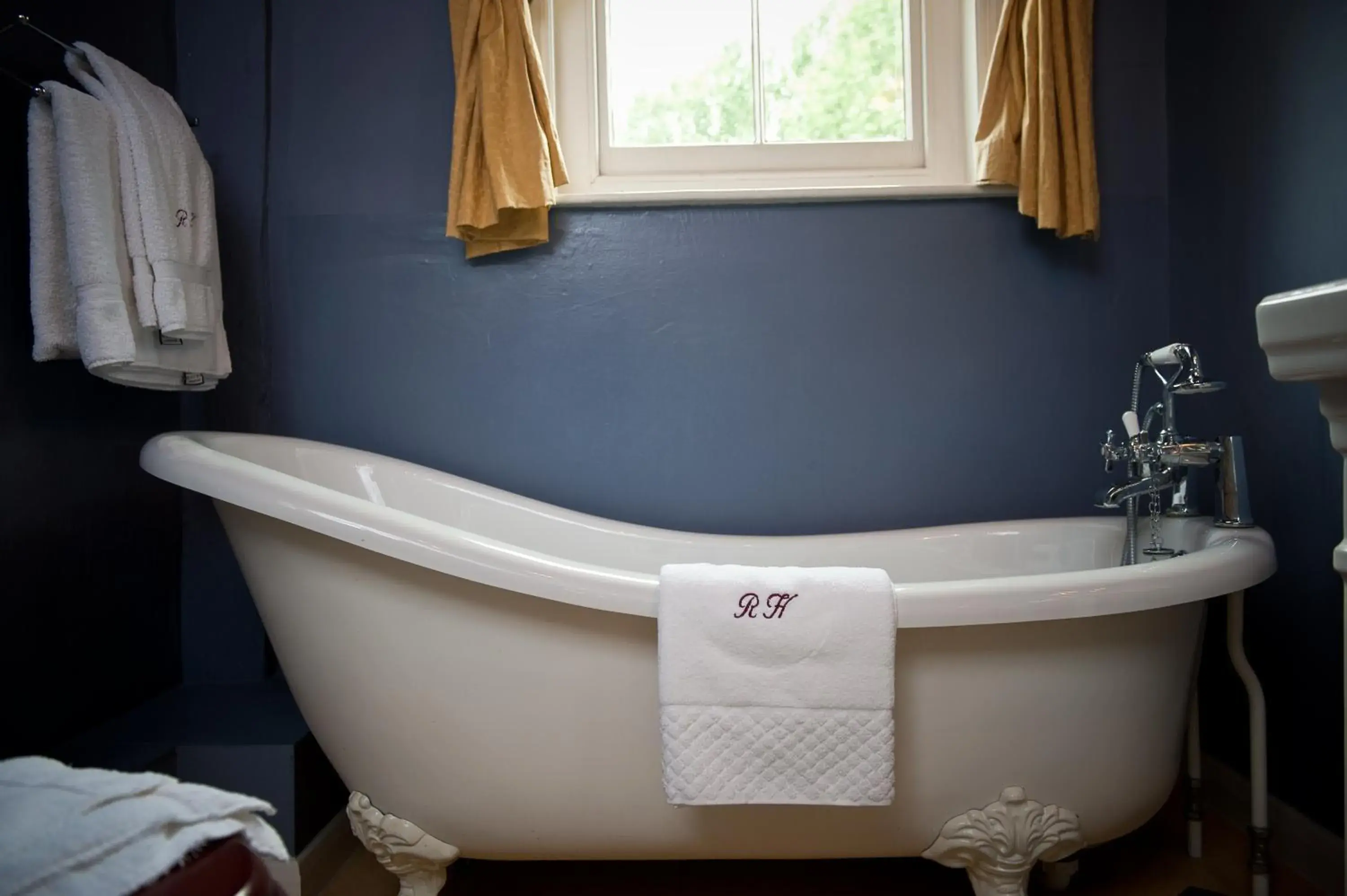 Superior Double Room in Ravenwood Hall Hotel Superior Double Room in Ravenwood Hall Hotel