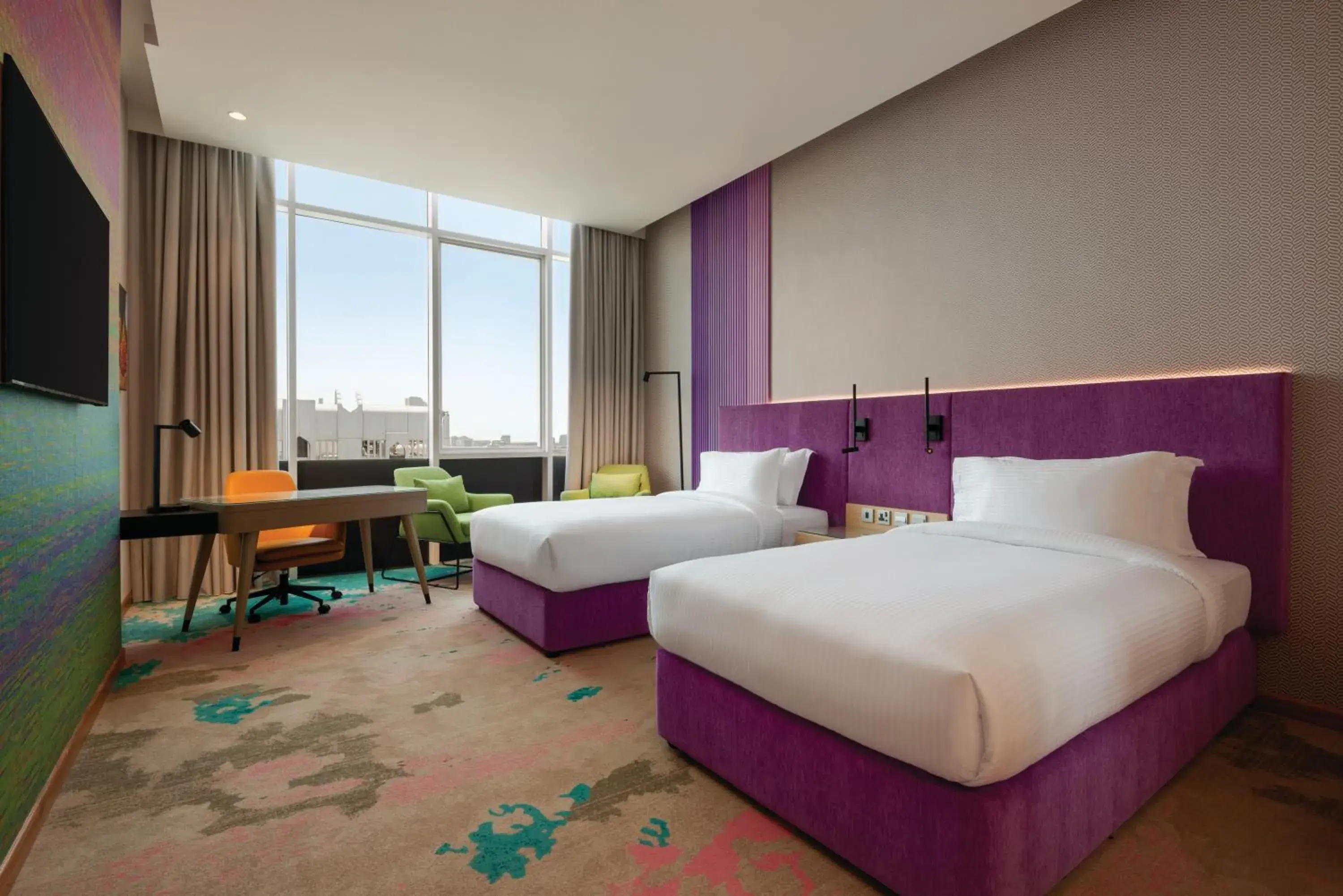 Twin Room with City View - Smoking in La Quinta by Wyndham Abu Dhabi Al Wahda Twin Room with City View - Smoking in La Quinta by Wyndham Abu Dhabi Al Wahda