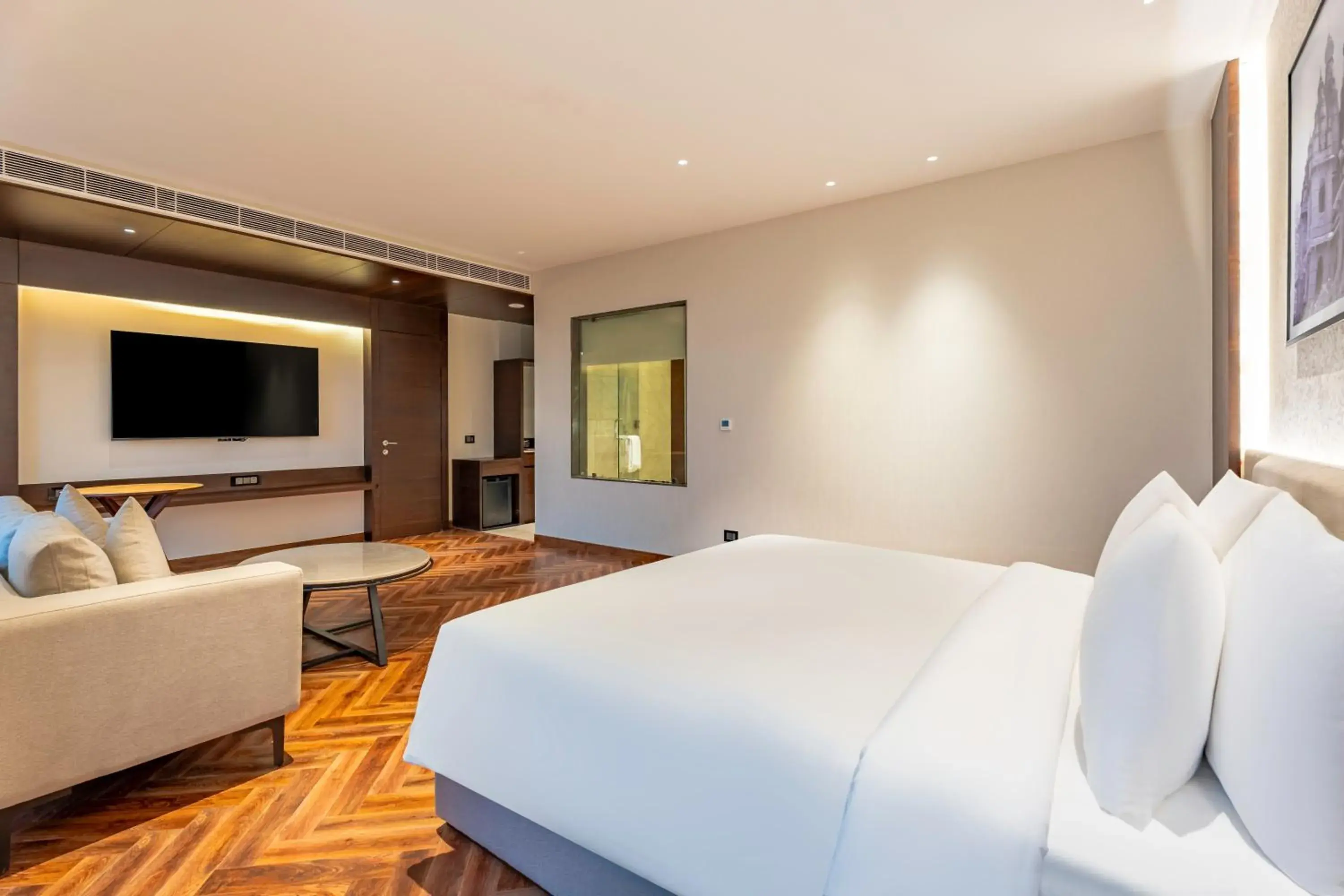 Premium King Suite in Grand Mirage Dhanbad, a member of Radisson Individuals Premium King Suite in Grand Mirage Dhanbad, a member of Radisson Individuals