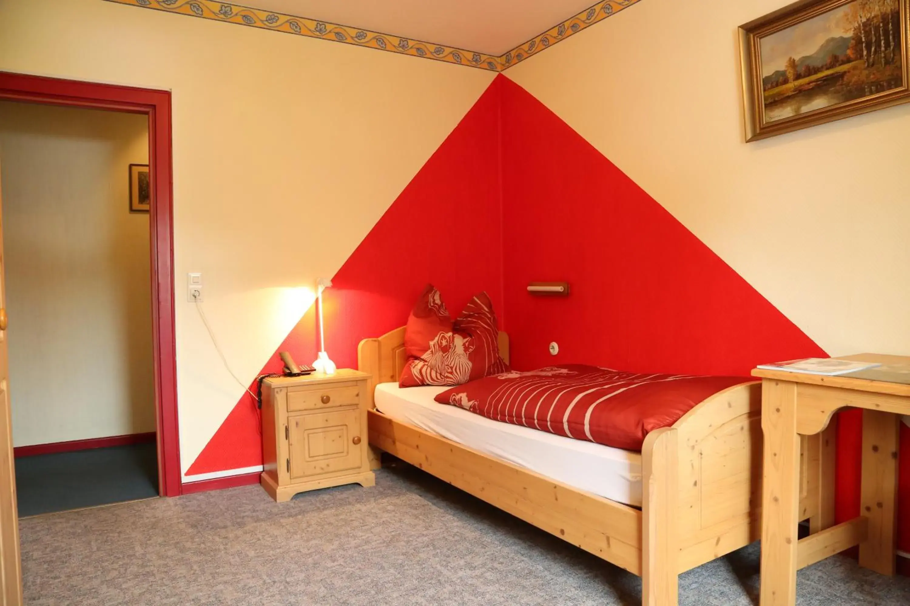 Budget Single Room - single occupancy in Hotel Bechtel Budget Single Room - single occupancy in Hotel Bechtel