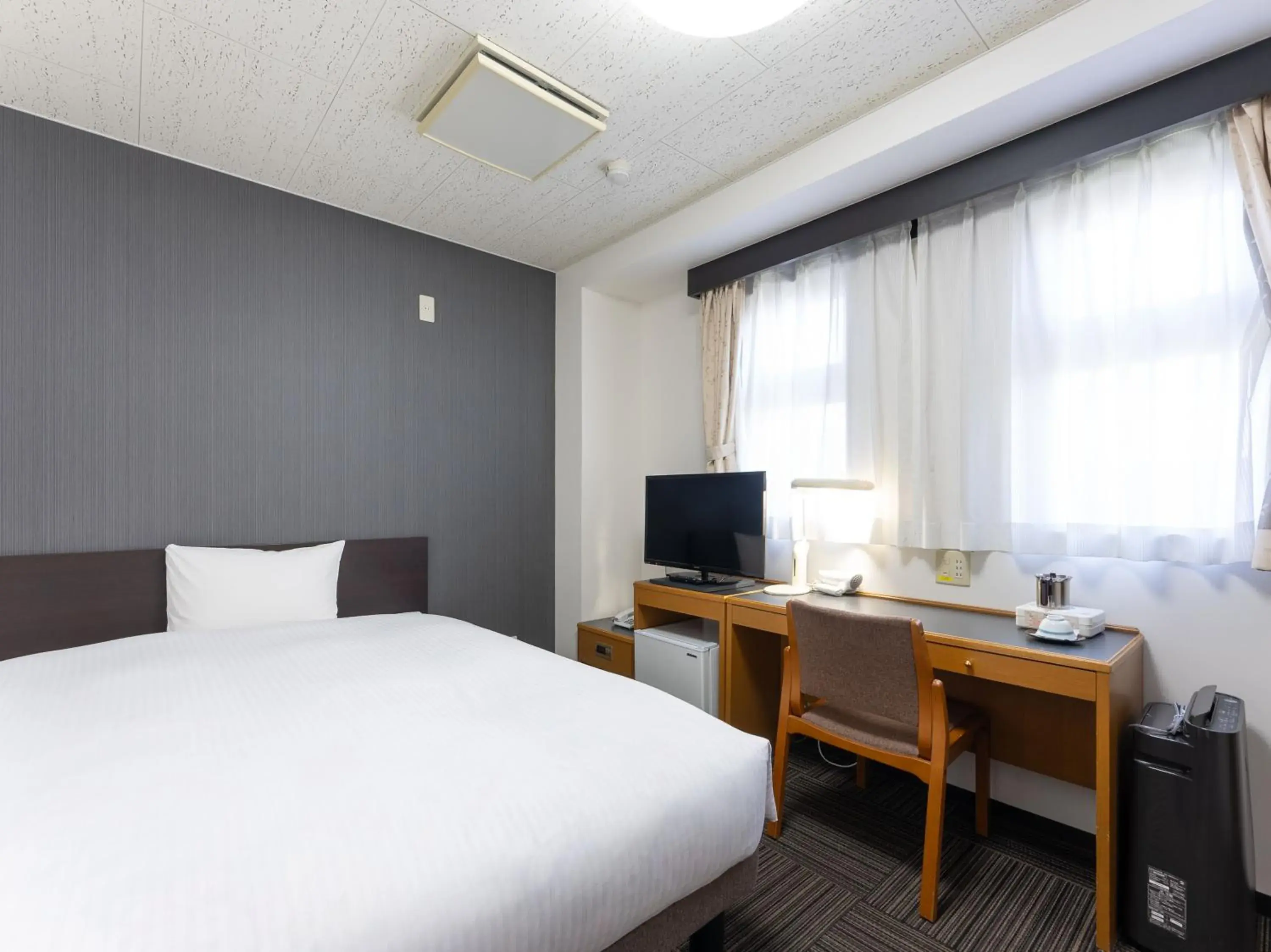 Annex - single occupancy - Double Room with Small Double Bed - Non-Smoking in Noshiro Town Hotel Minami Annex - single occupancy - Double Room with Small Double Bed - Non-Smoking in Noshiro Town Hotel Minami