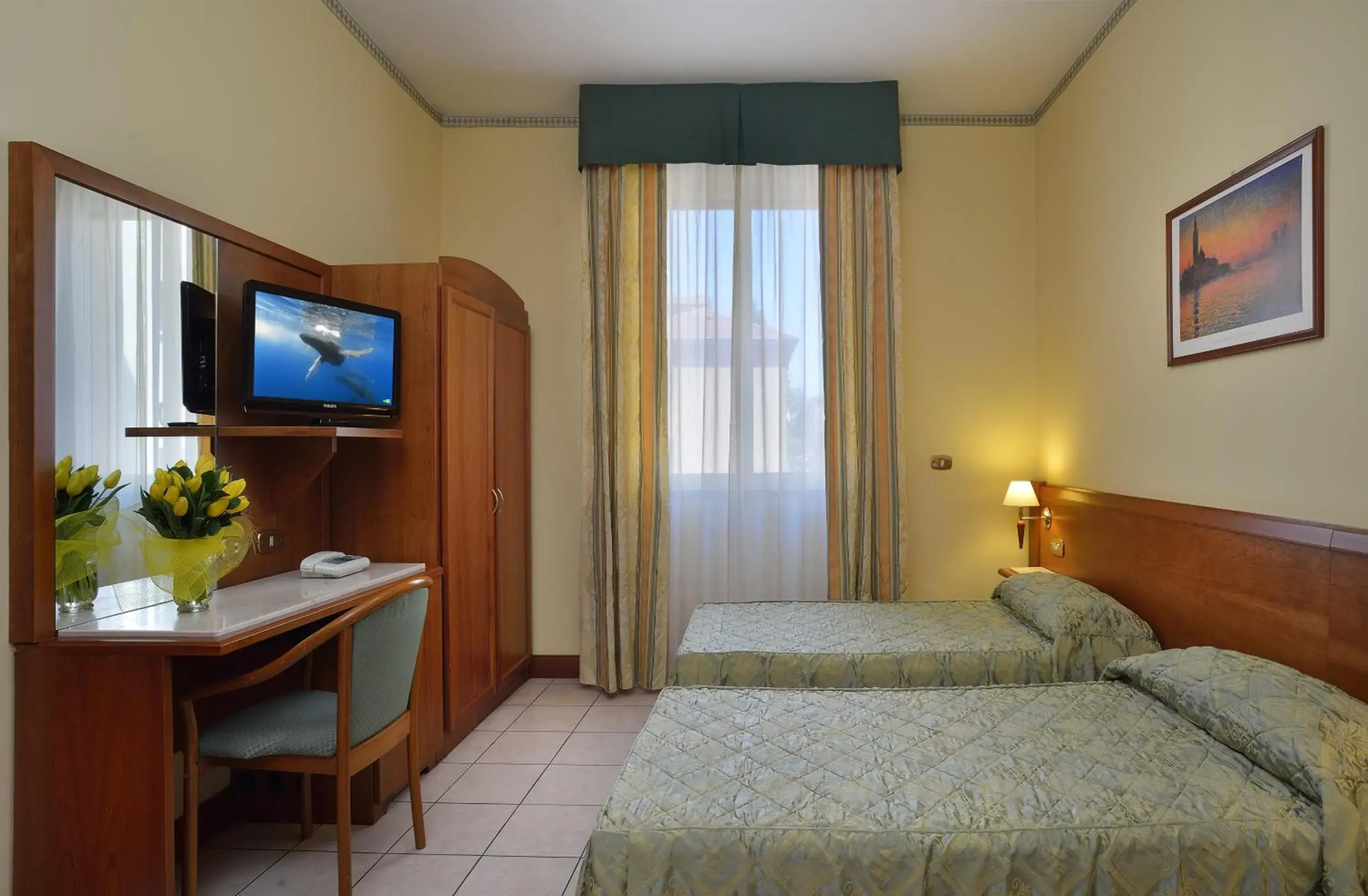 Classic Double or Twin Room in Astor Hotel Classic Double or Twin Room in Astor Hotel