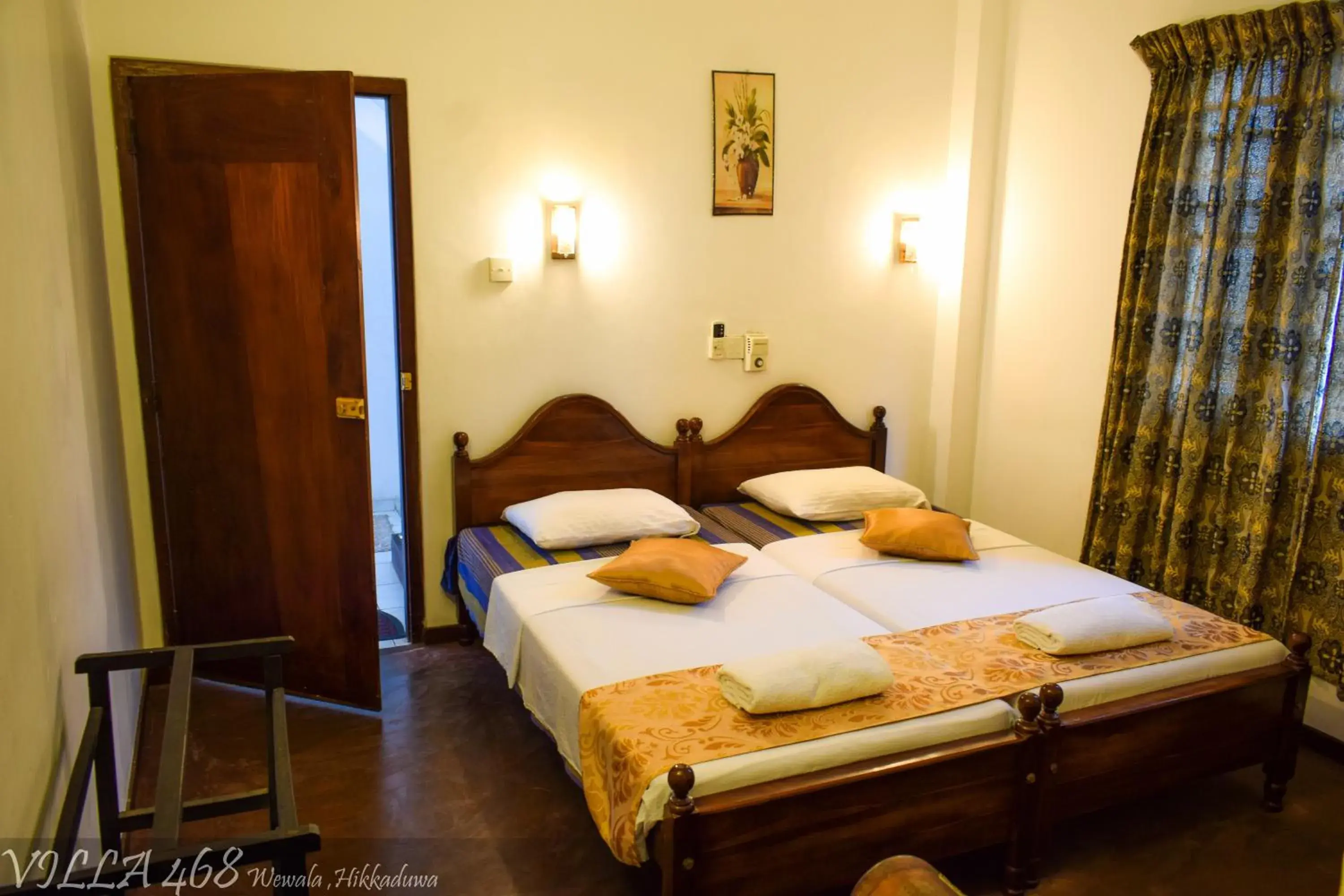 Standard Double or Twin Room with Balcony in Villa 468 - Hikkaduwa Standard Double or Twin Room with Balcony in Villa 468 - Hikkaduwa