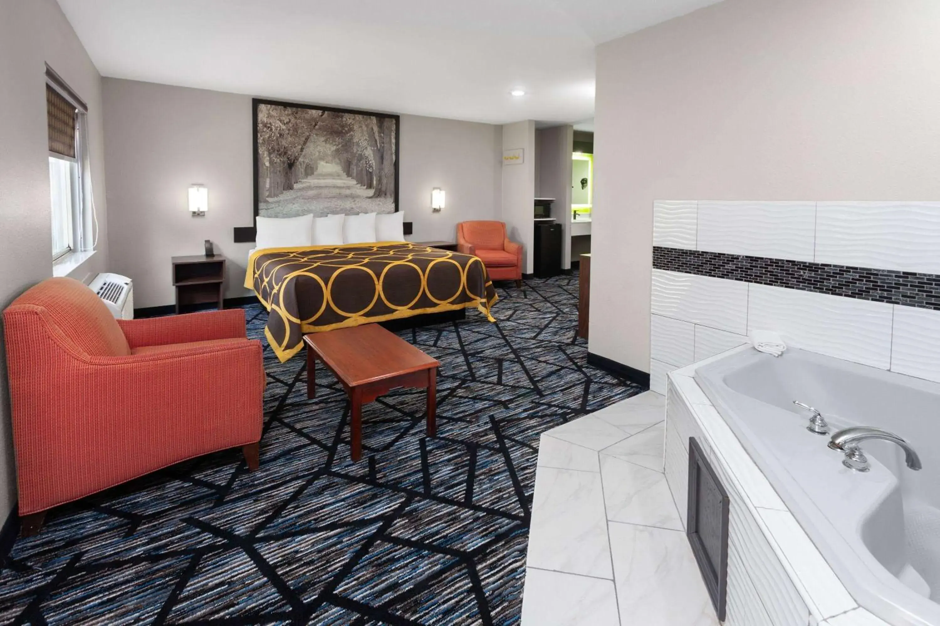 Deluxe King Room - Non-Smoking in Super 8 by Wyndham Olney Deluxe King Room - Non-Smoking in Super 8 by Wyndham Olney