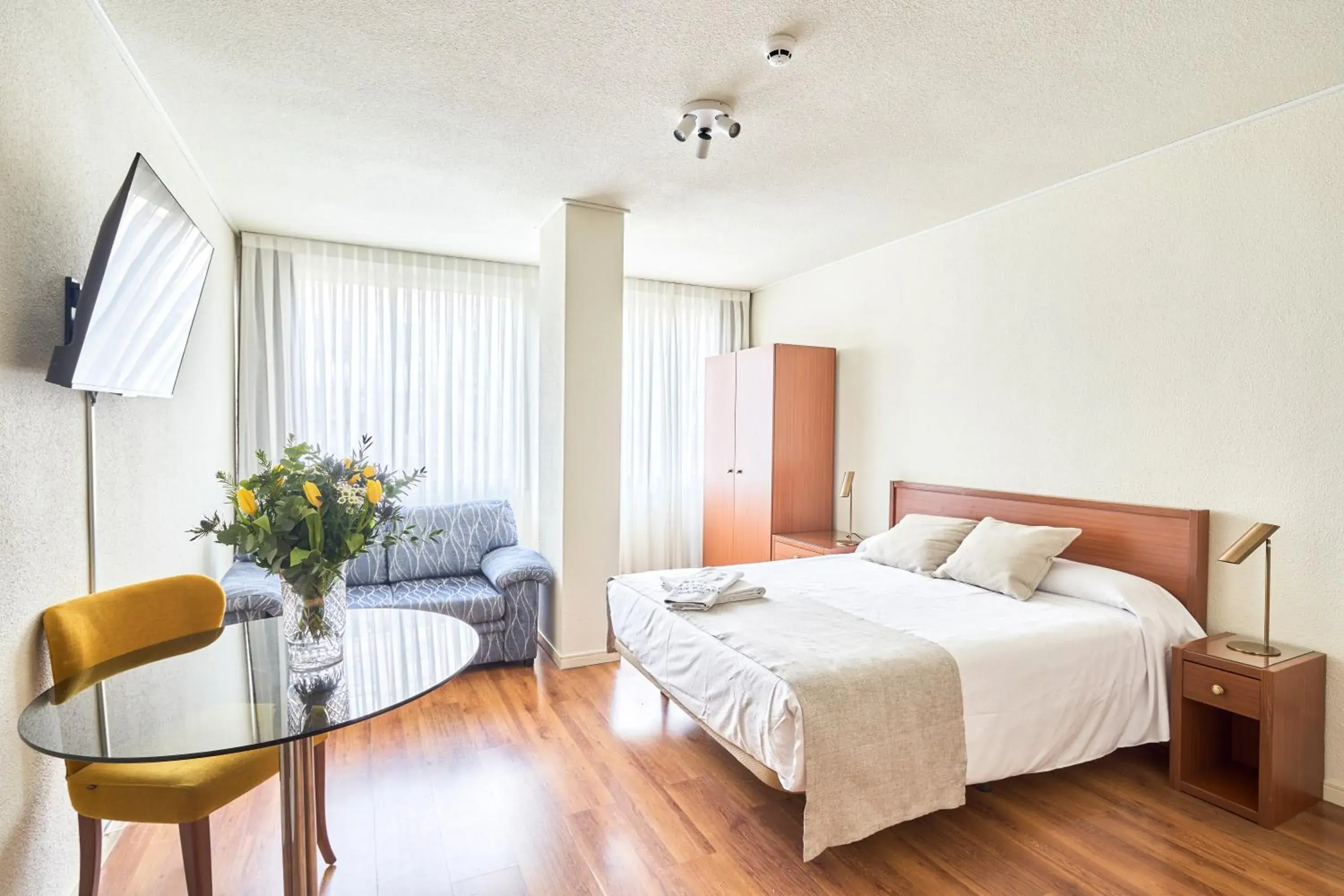 Superior Studio in Apartamentos Juan Bravo Superior Studio in Apartamentos Juan Bravo