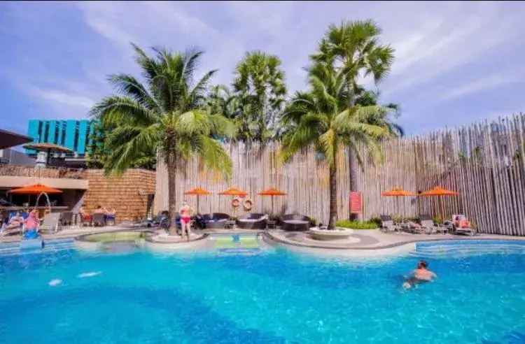 Kata Beach Guesthouse-The Beach Condo Kata Beach Guesthouse-The Beach Condo