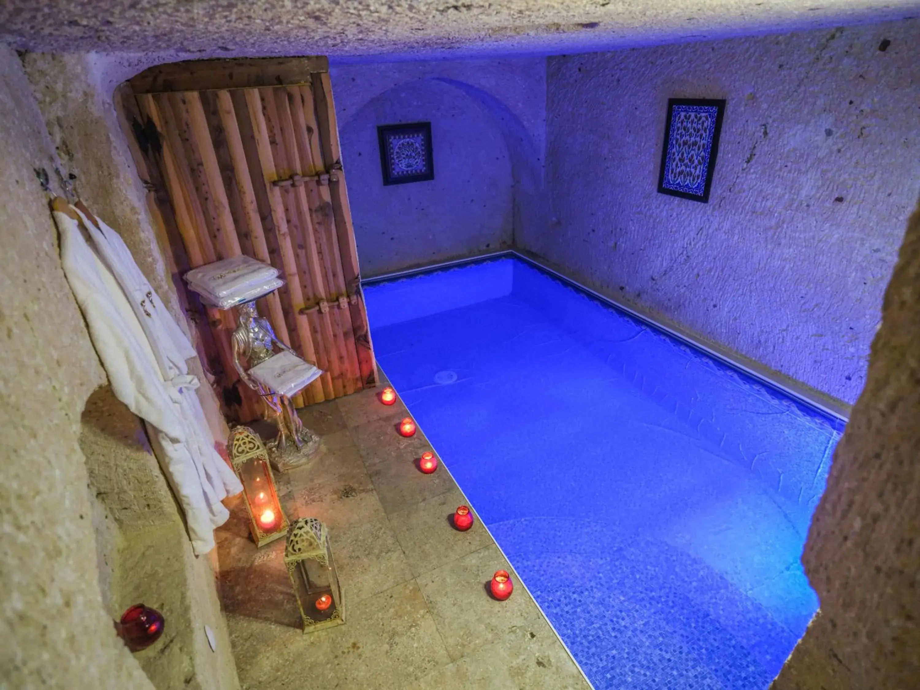 Honeymoon Royal Cave & Pool Suite Room in Cappadocia Minia Cave Hotel Honeymoon Royal Cave & Pool Suite Room in Cappadocia Minia Cave Hotel