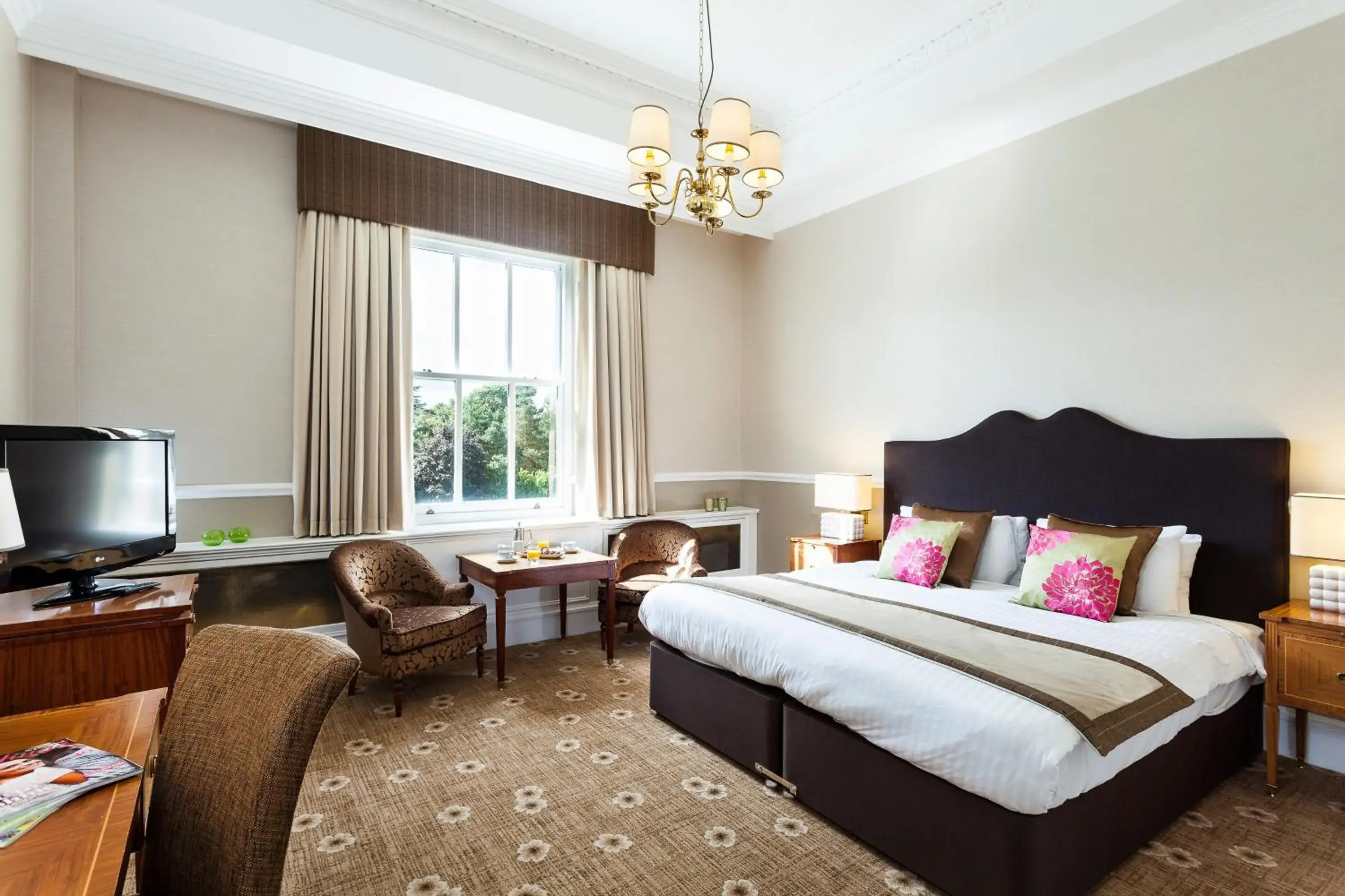 Executive Double or Twin Room in Down Hall Hotel Executive Double or Twin Room in Down Hall Hotel