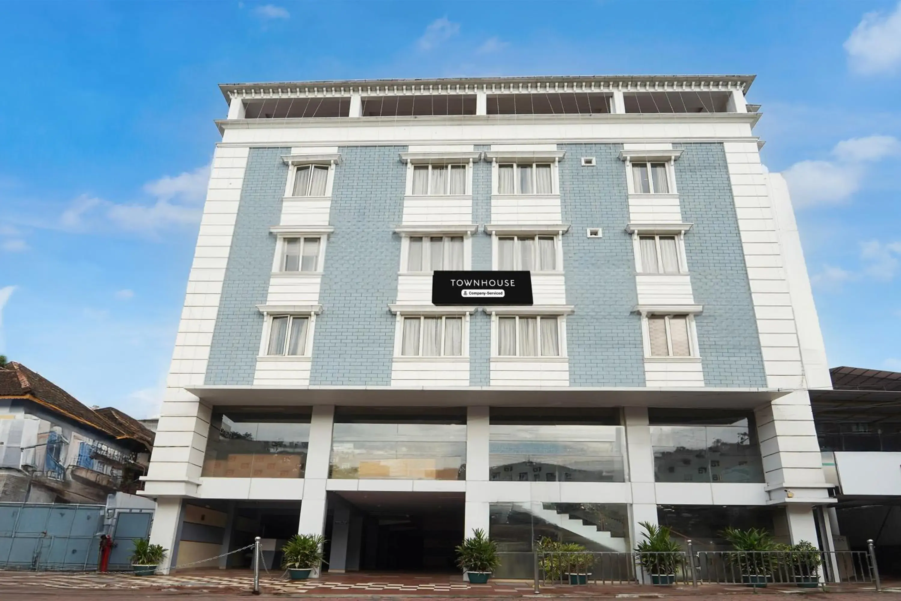 Super Townhouse MG Road Trivandrum Formerly Nandanam Park Super Townhouse MG Road Trivandrum Formerly Nandanam Park