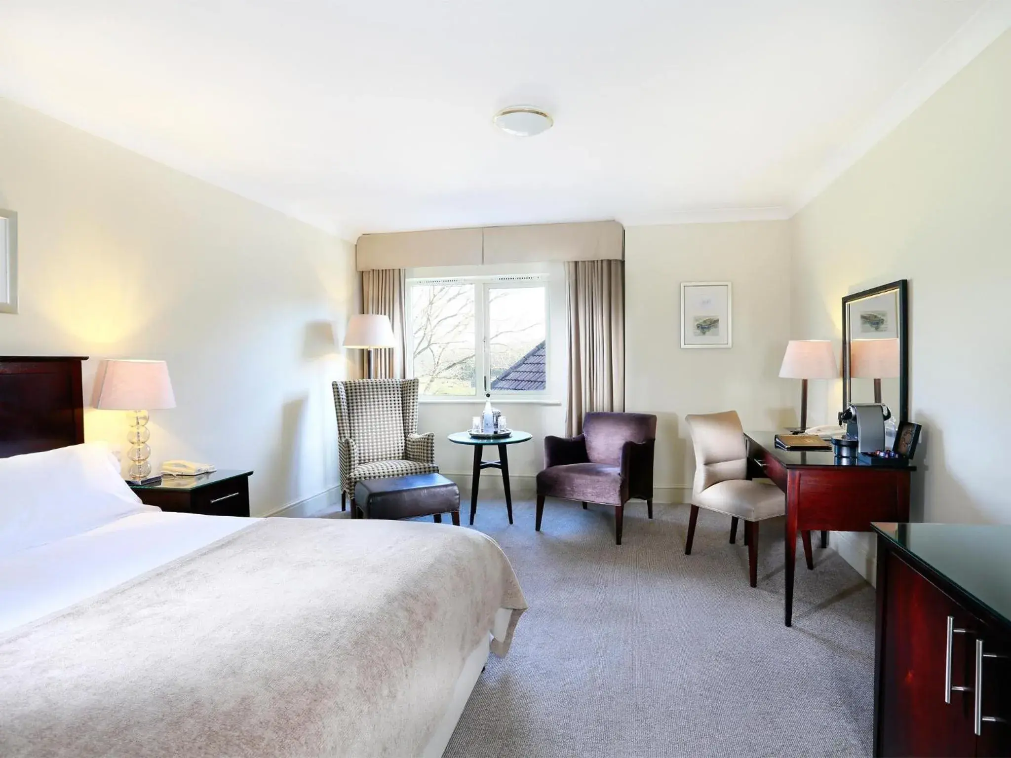 Super Deluxe King Room in Macdonald Botley Park Hotel & Spa Super Deluxe King Room in Macdonald Botley Park Hotel & Spa