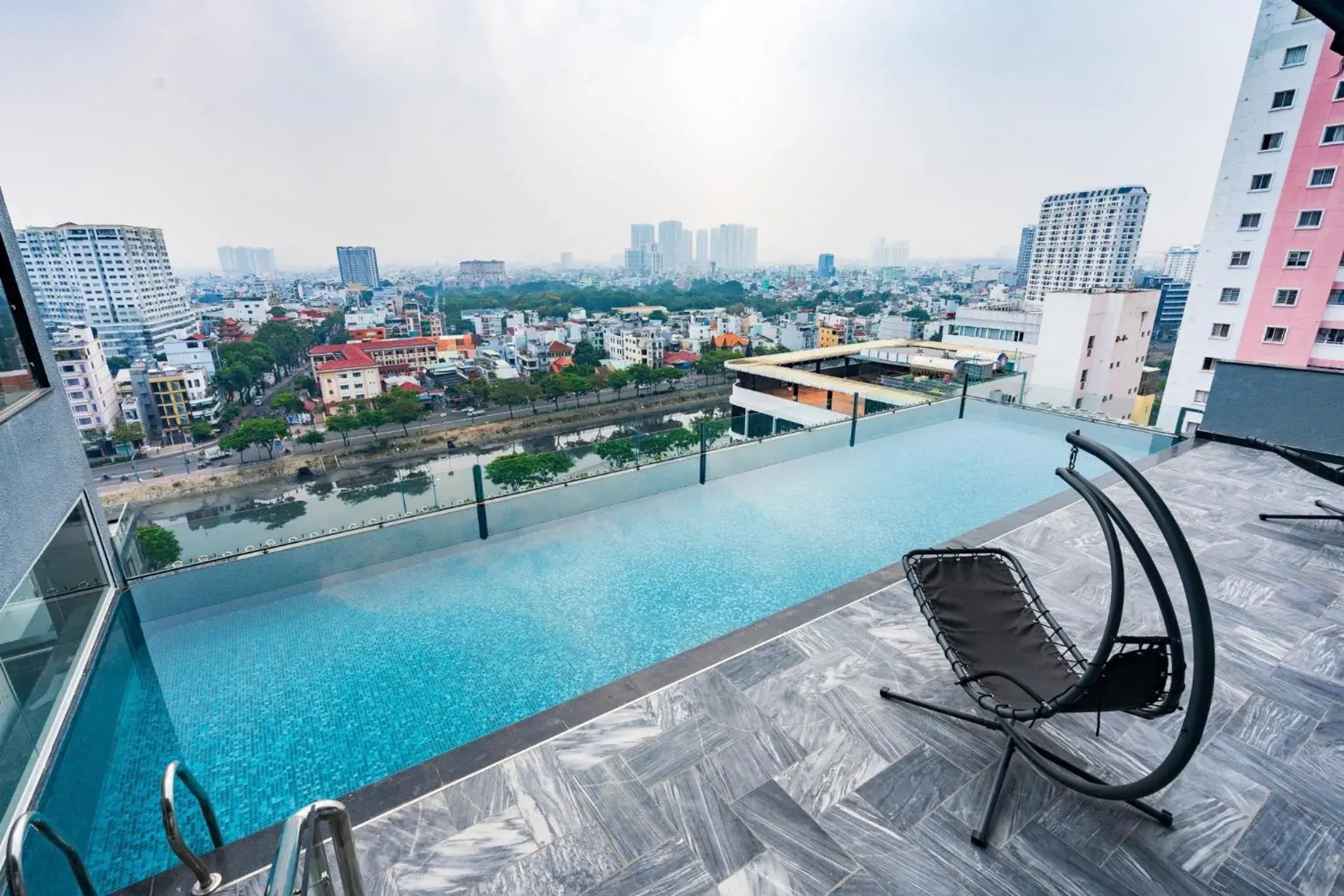 Huazhu Hotel Ho Chi Minh City Huazhu Hotel Ho Chi Minh City