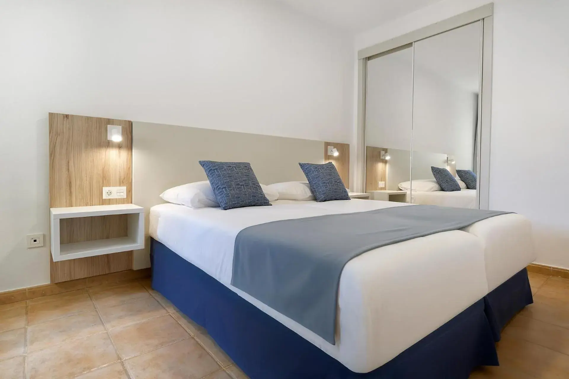 One Bedroom Apartment with Balcony - single occupancy in Sport Hotel Monte Feliz - powered by Playitas One Bedroom Apartment with Balcony - single occupancy in Sport Hotel Monte Feliz - powered by Playitas