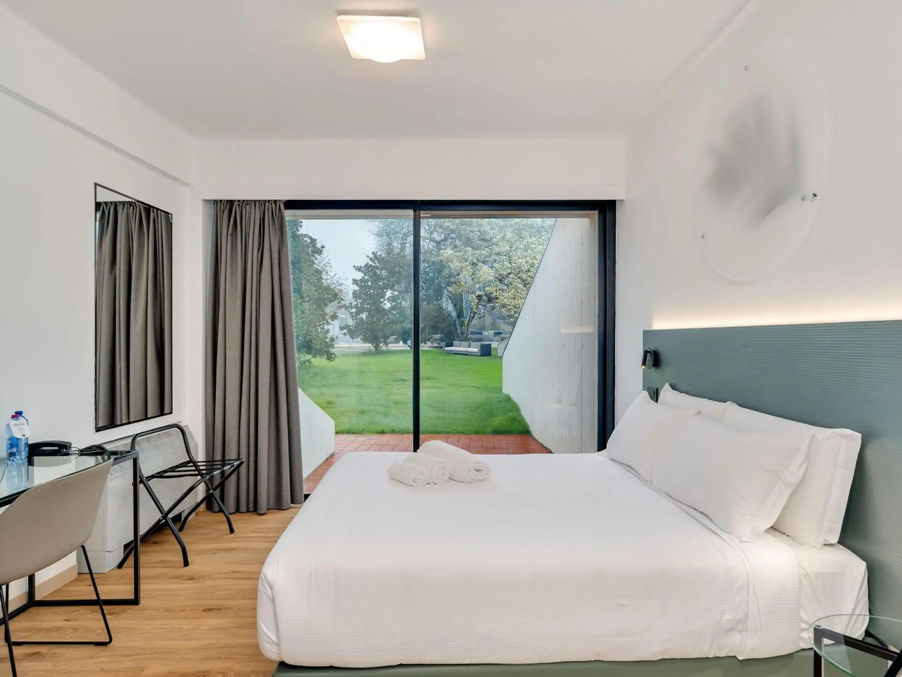 Deluxe Double Room in B&B HOTEL Alba Deluxe Double Room in B&B HOTEL Alba