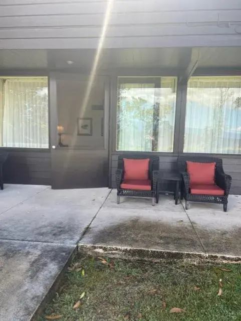 Deluxe Double Room in Hawaii Volcano House Deluxe Double Room in Hawaii Volcano House