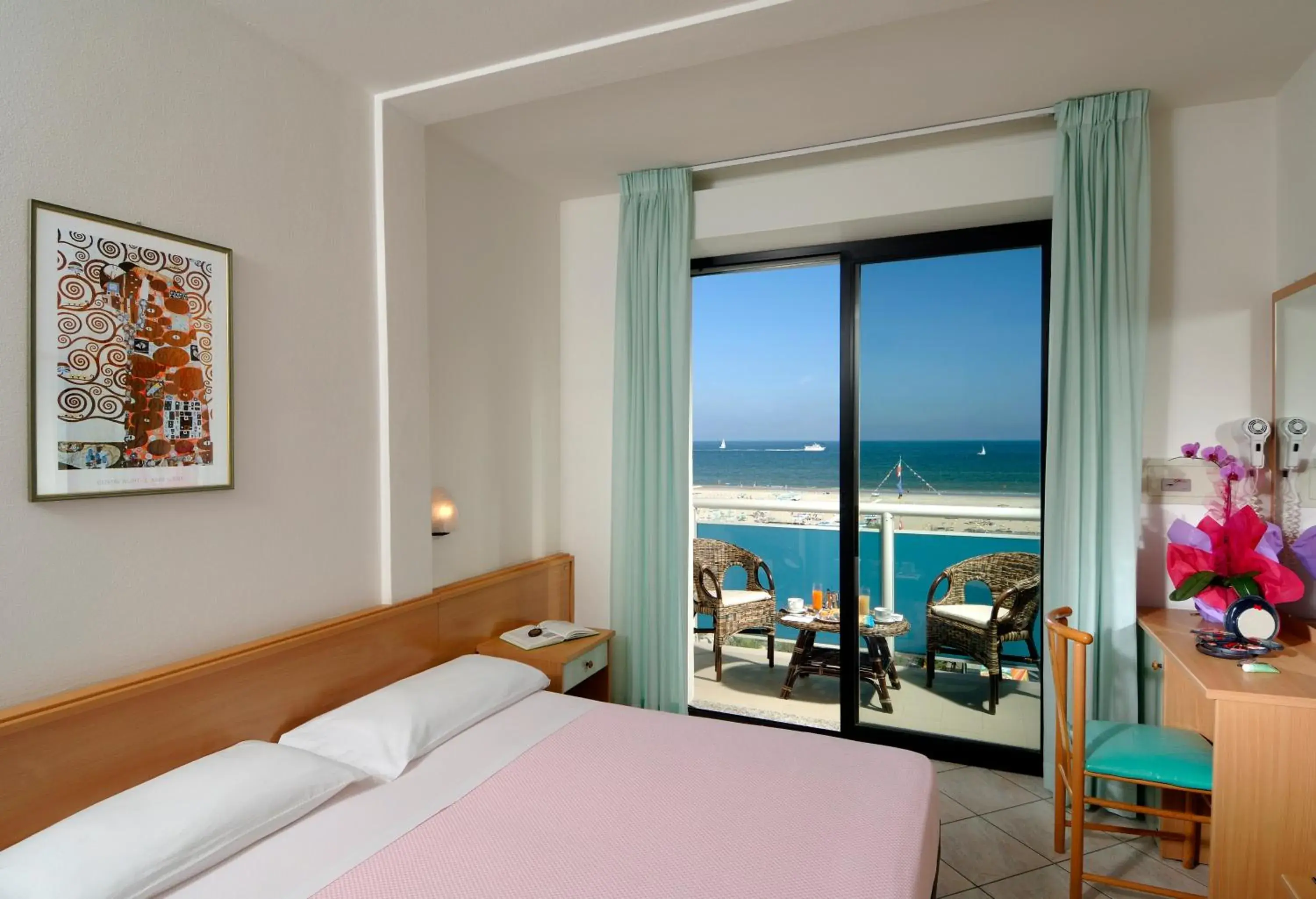 Double or Twin Room with Sea View in Hotel Odeon Double or Twin Room with Sea View in Hotel Odeon