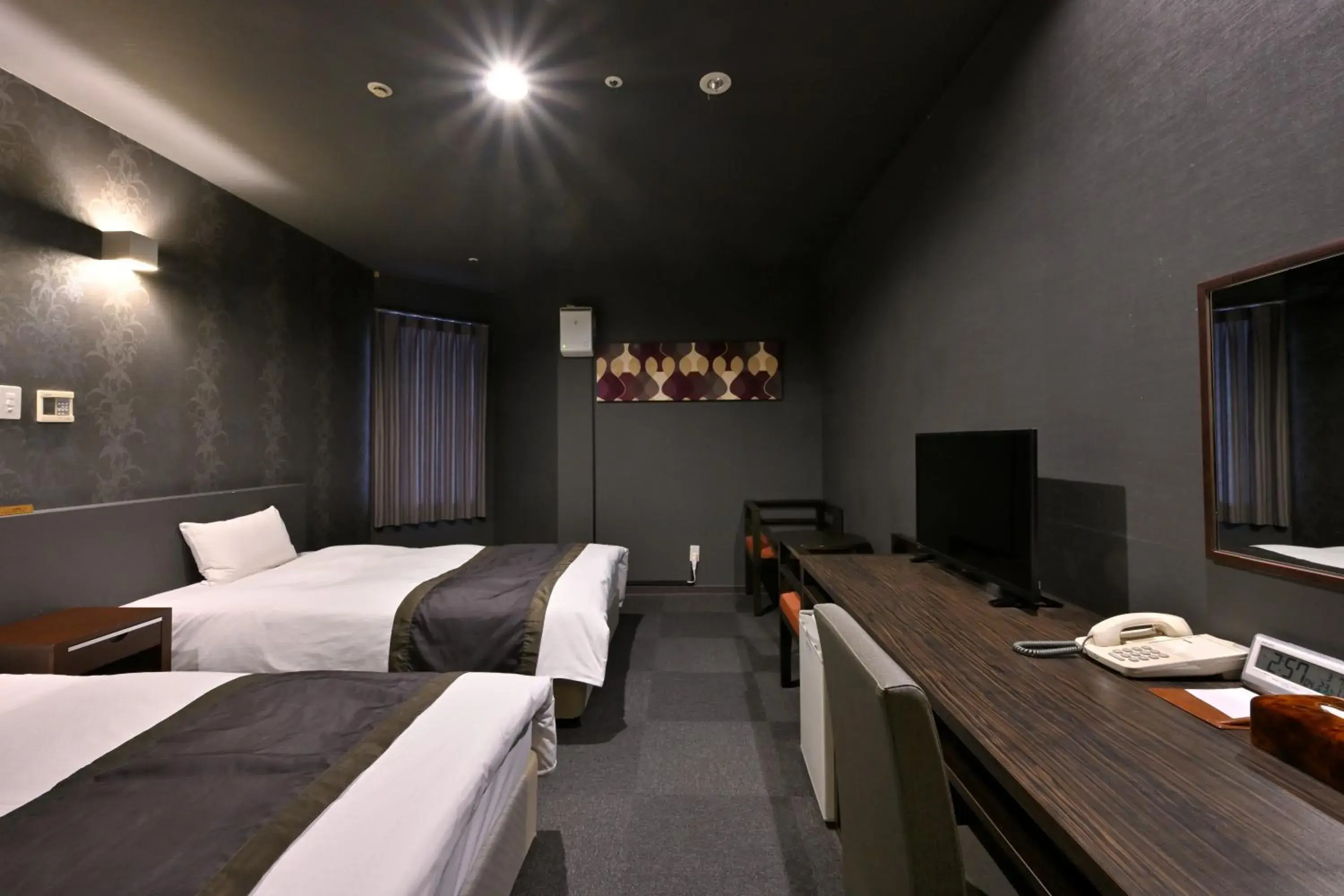 Twin Room - Non-Smoking in Wakayama Urban Hotel Twin Room - Non-Smoking in Wakayama Urban Hotel